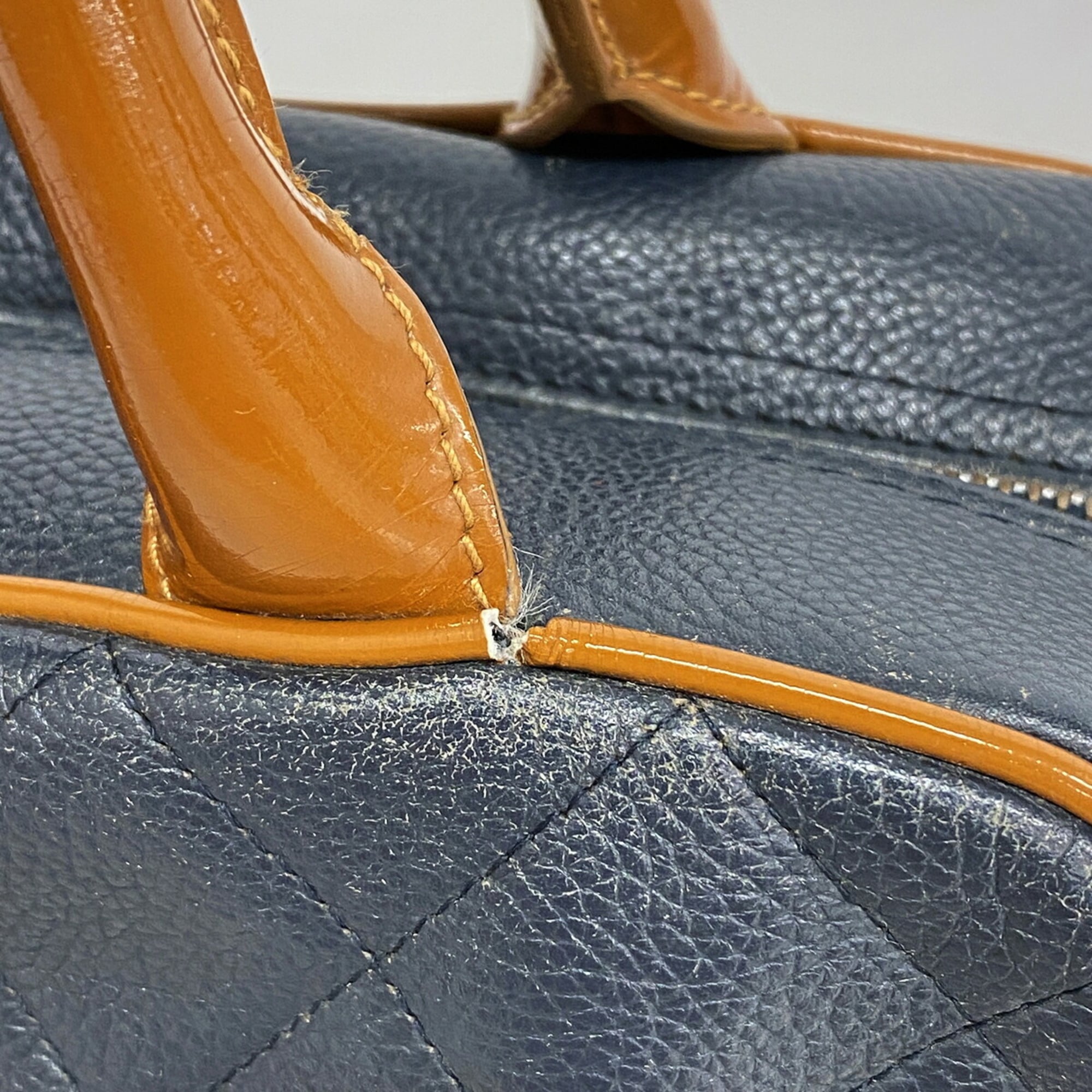 Chanel Navy Patent Leather Leather Handbag (Pre-Owned)