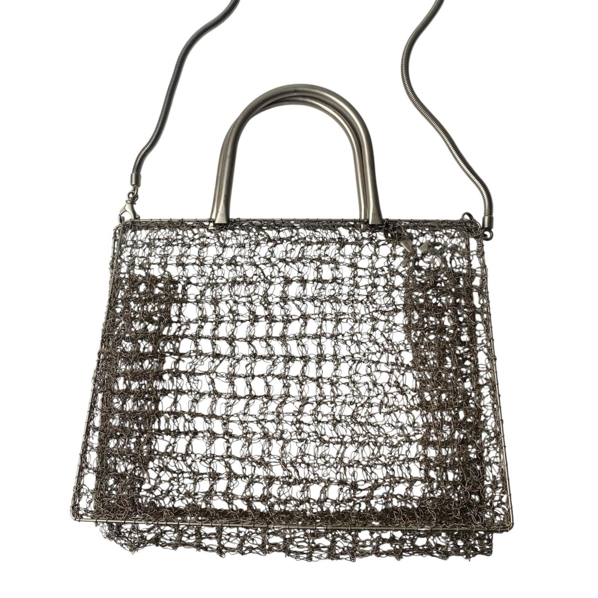 Salvatore Ferragamo Silver Stainless Steel Handbag Shoulder Bag (Pre-Owned)