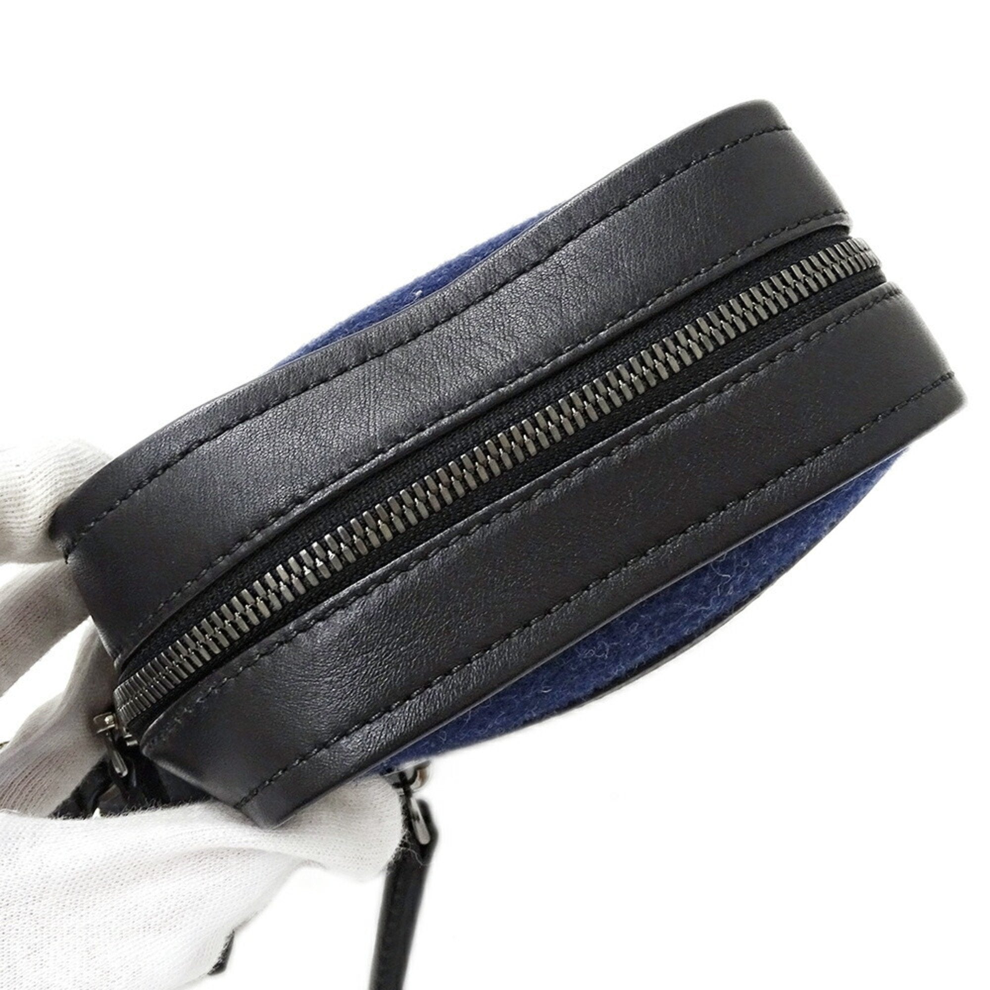 Mcm Navy Black Wool Leather Shoulder Bag (Pre-Owned)
