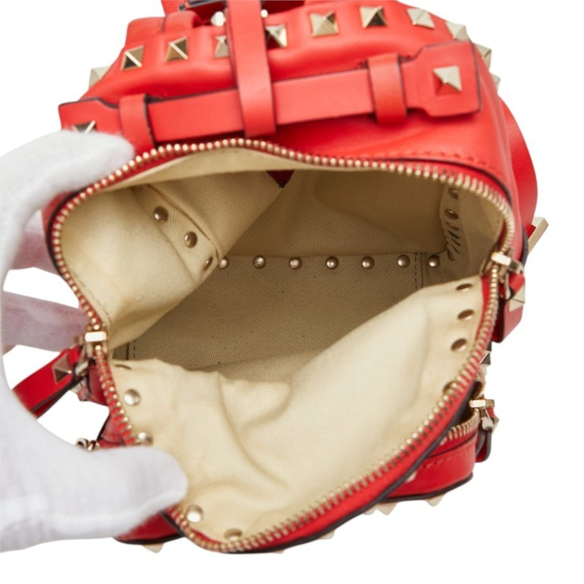 Valentino Red Color Leather Backpack (Pre-Owned)