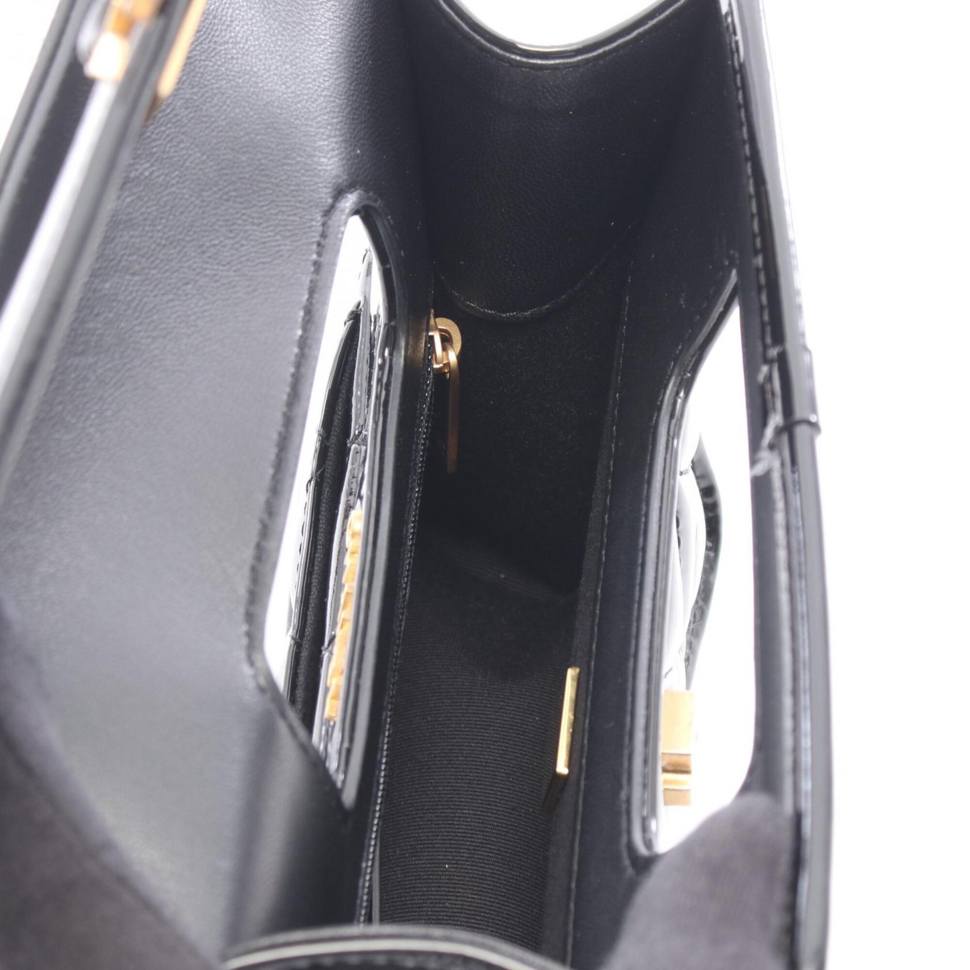 Chanel Black Patent Leather Handbag Shoulder Bag (Pre-Owned)