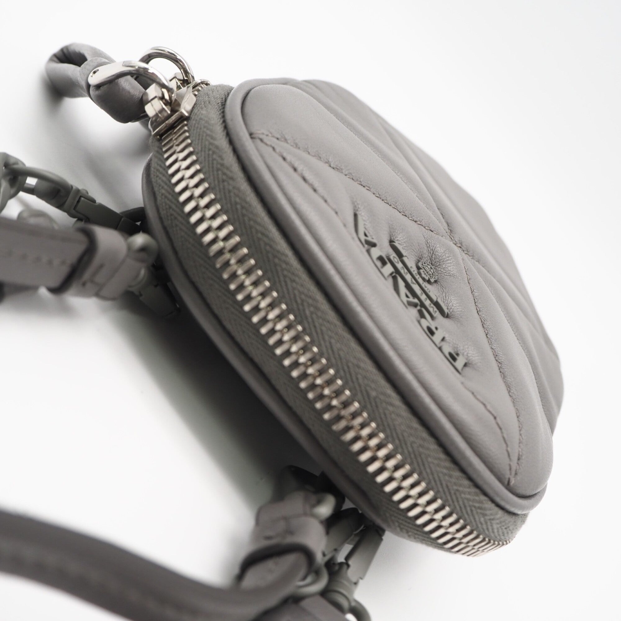 Prada Gray Leather Shoulder Bag (Pre-Owned)