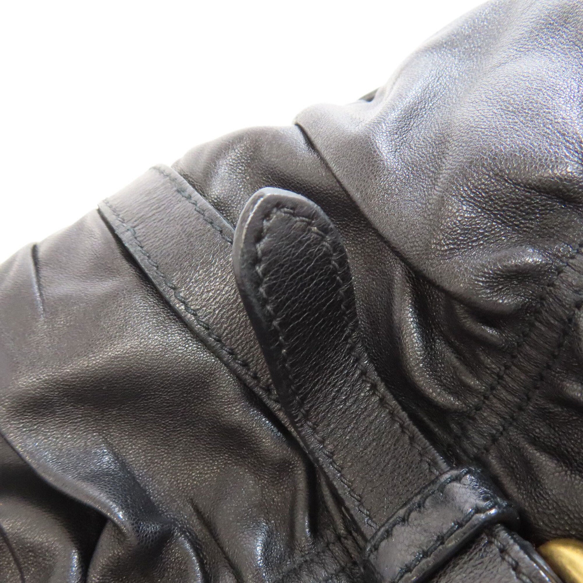 Prada Black Leather Handbag (Pre-Owned)