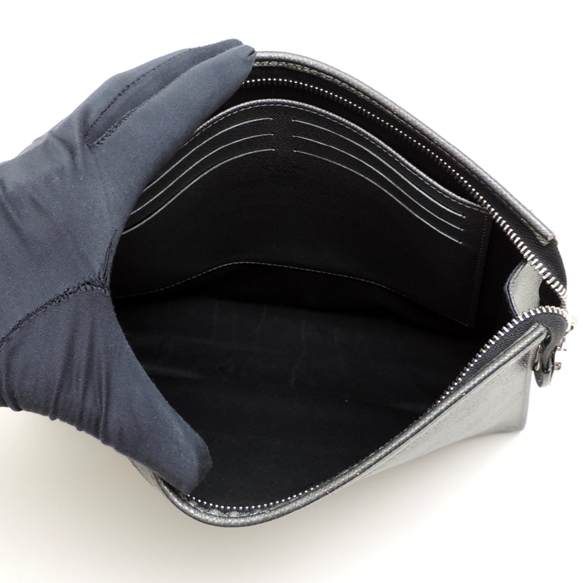 Louis Vuitton Gray Monogram Eclipse Clutch Bag Pochette (Pre-Owned)