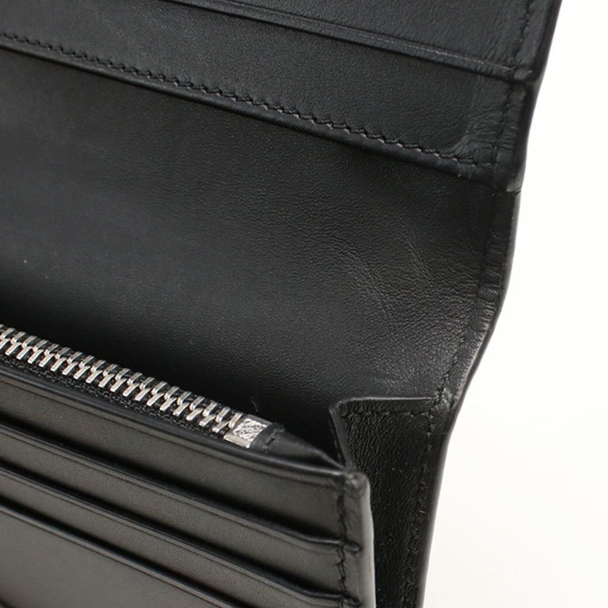 Loewe Black Long Wallet (Bi-Fold) (Pre-Owned)