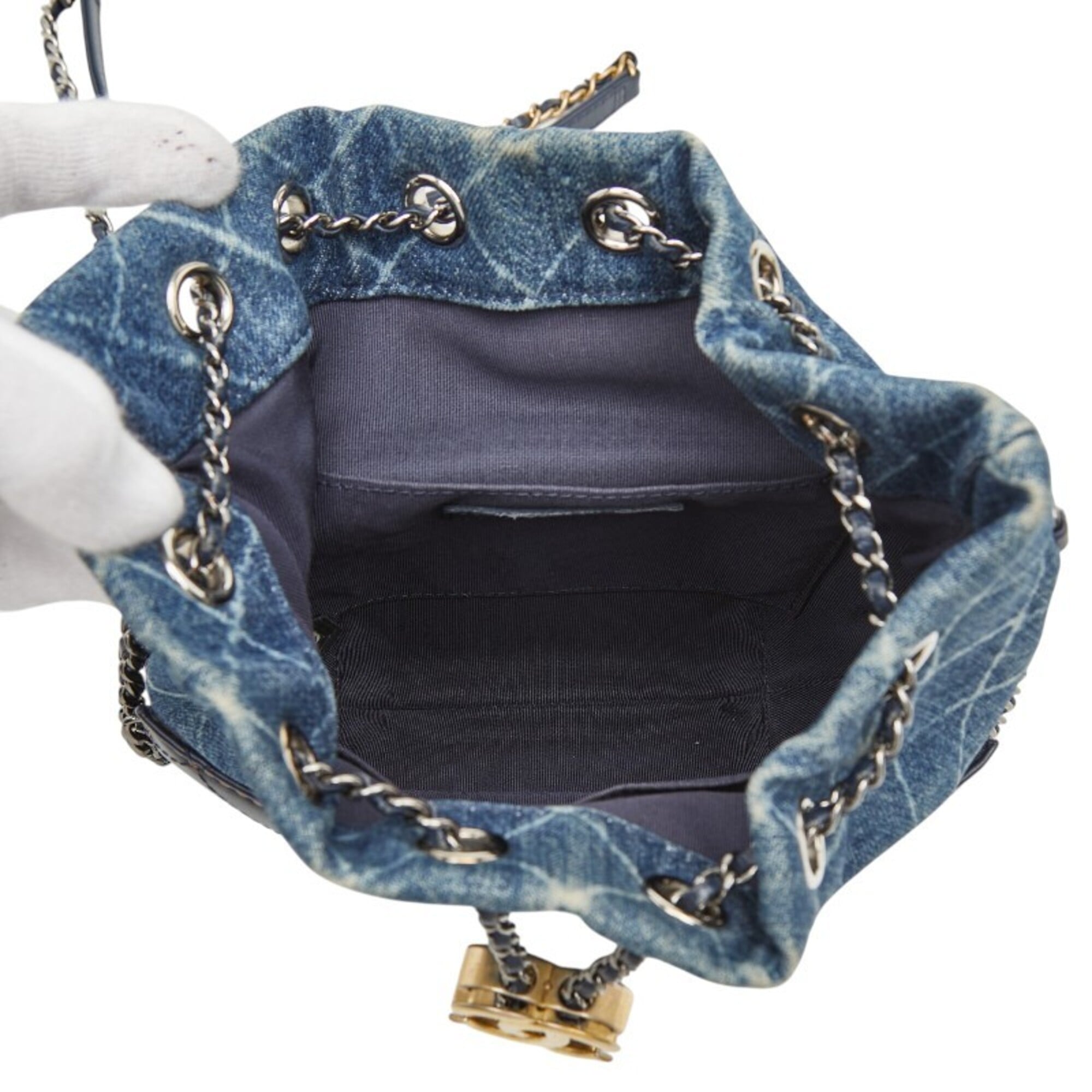Chanel Blue Denim Leather Shoulder Bag (Pre-Owned)