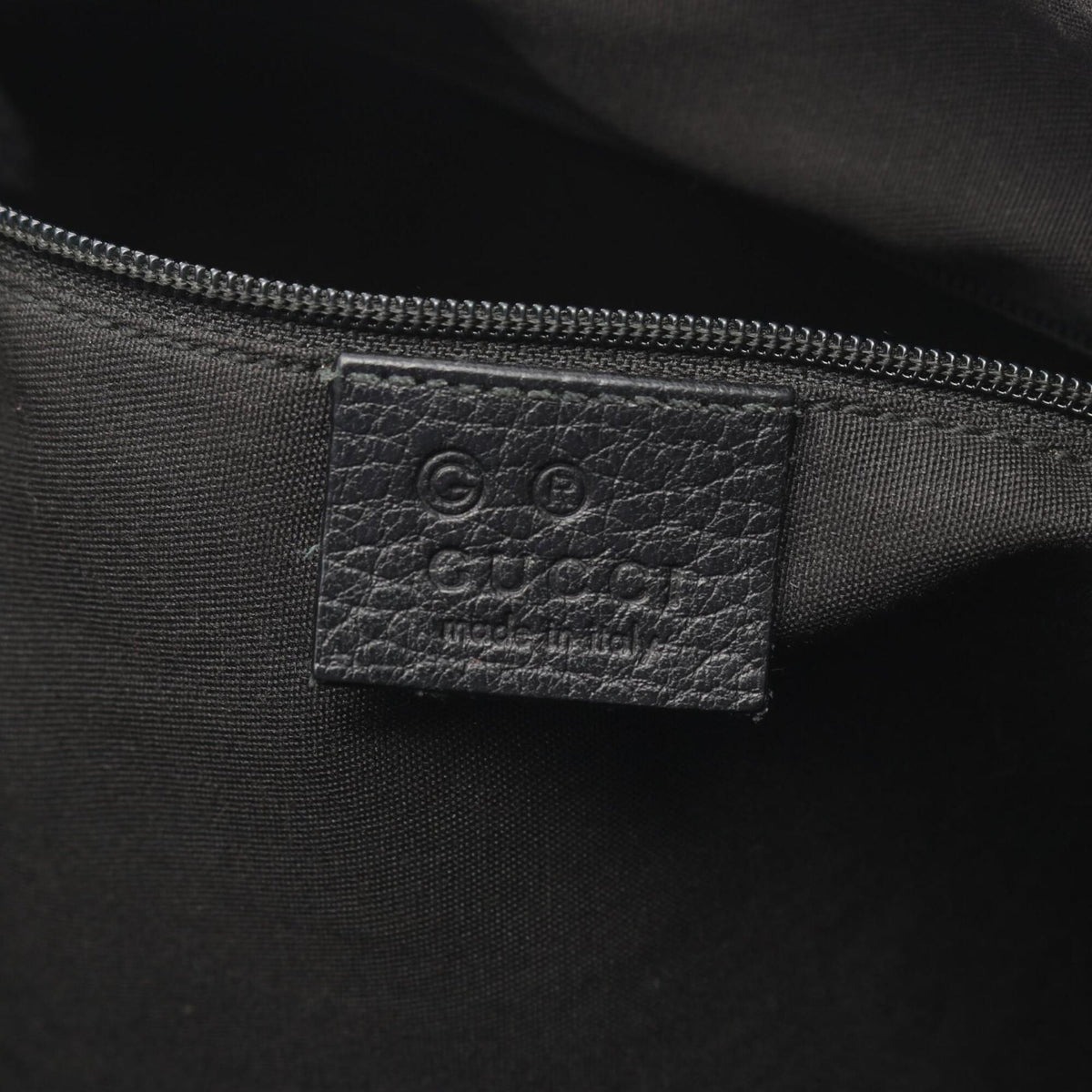 Gucci Black Nylon Leather Handbag Shoulder Bag (Pre-Owned)