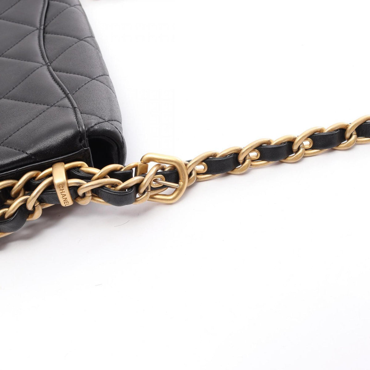 Chanel Black Leather Handbag Shoulder Bag (Pre-Owned)