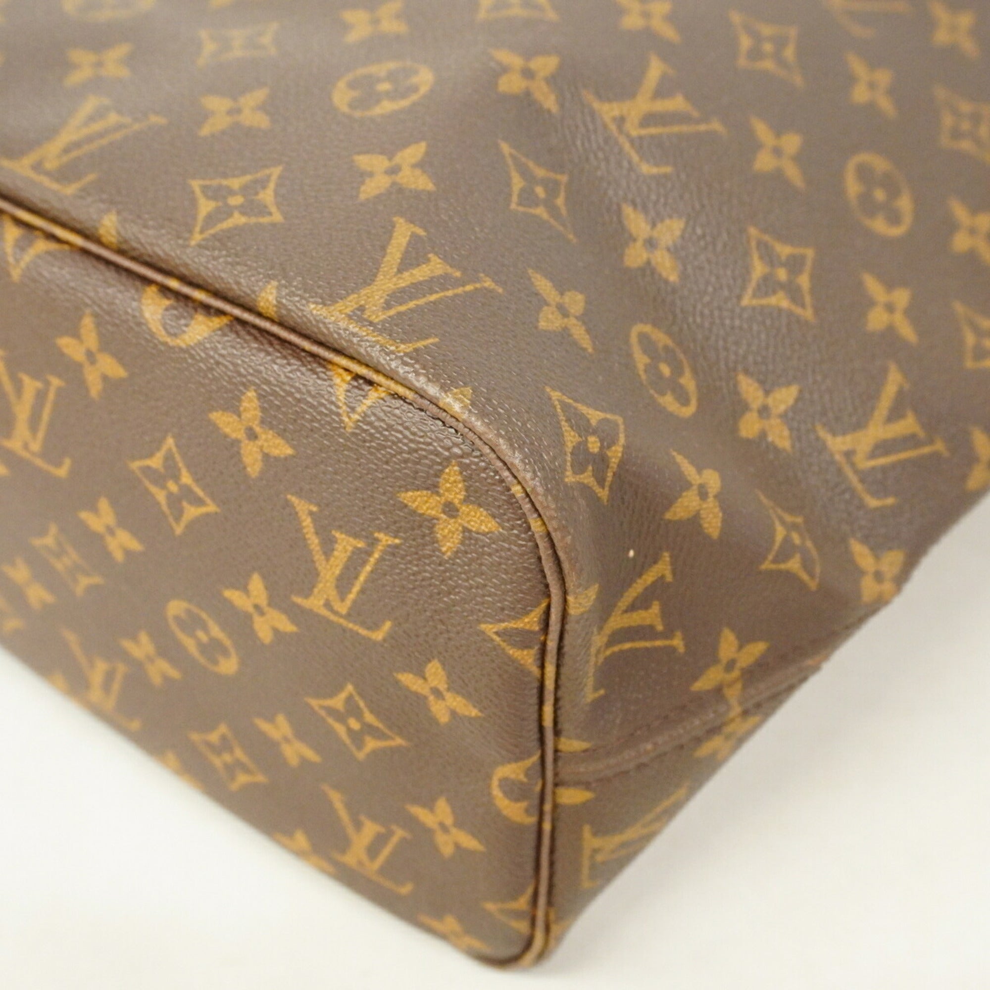 Louis Vuitton Brown Tote Bag (Pre-Owned)