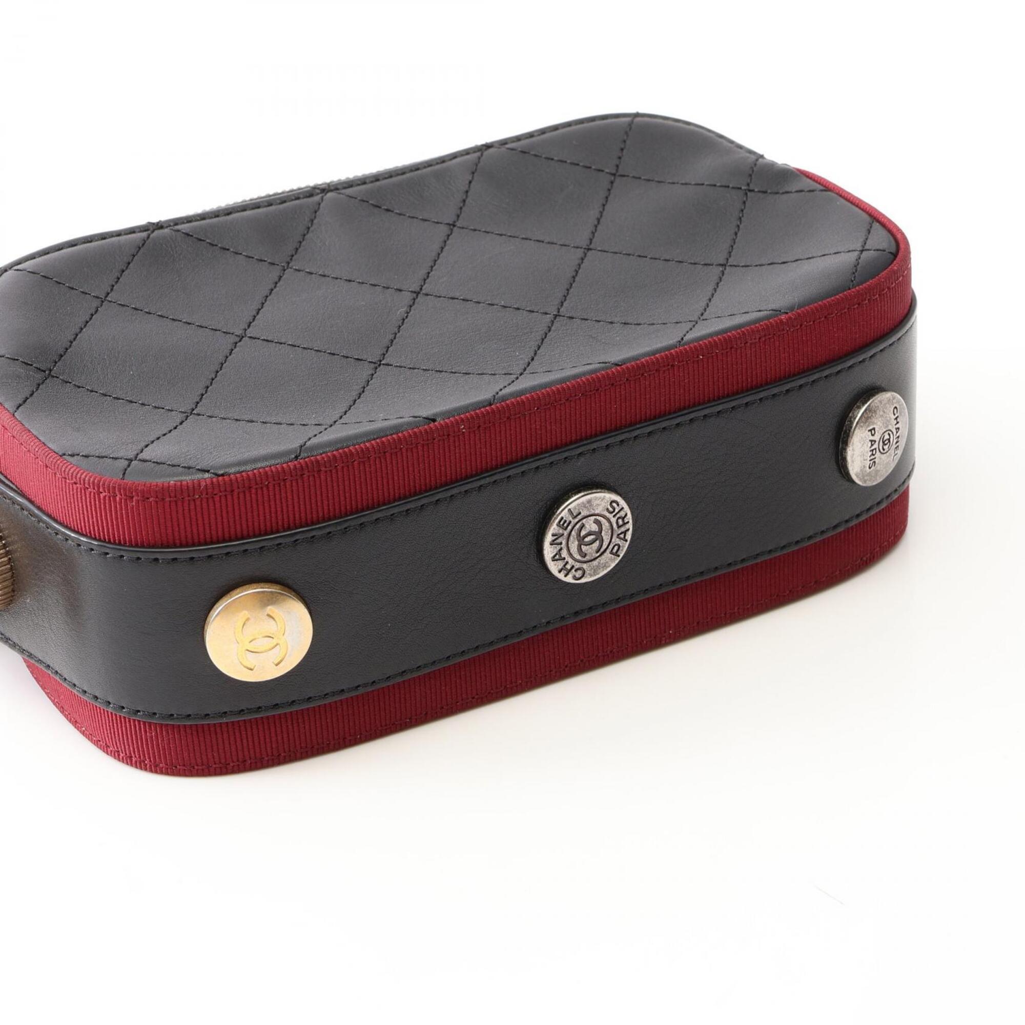 Chanel Black Bordeaux Leather Canvas Handbag Shoulder Bag (Pre-Owned)