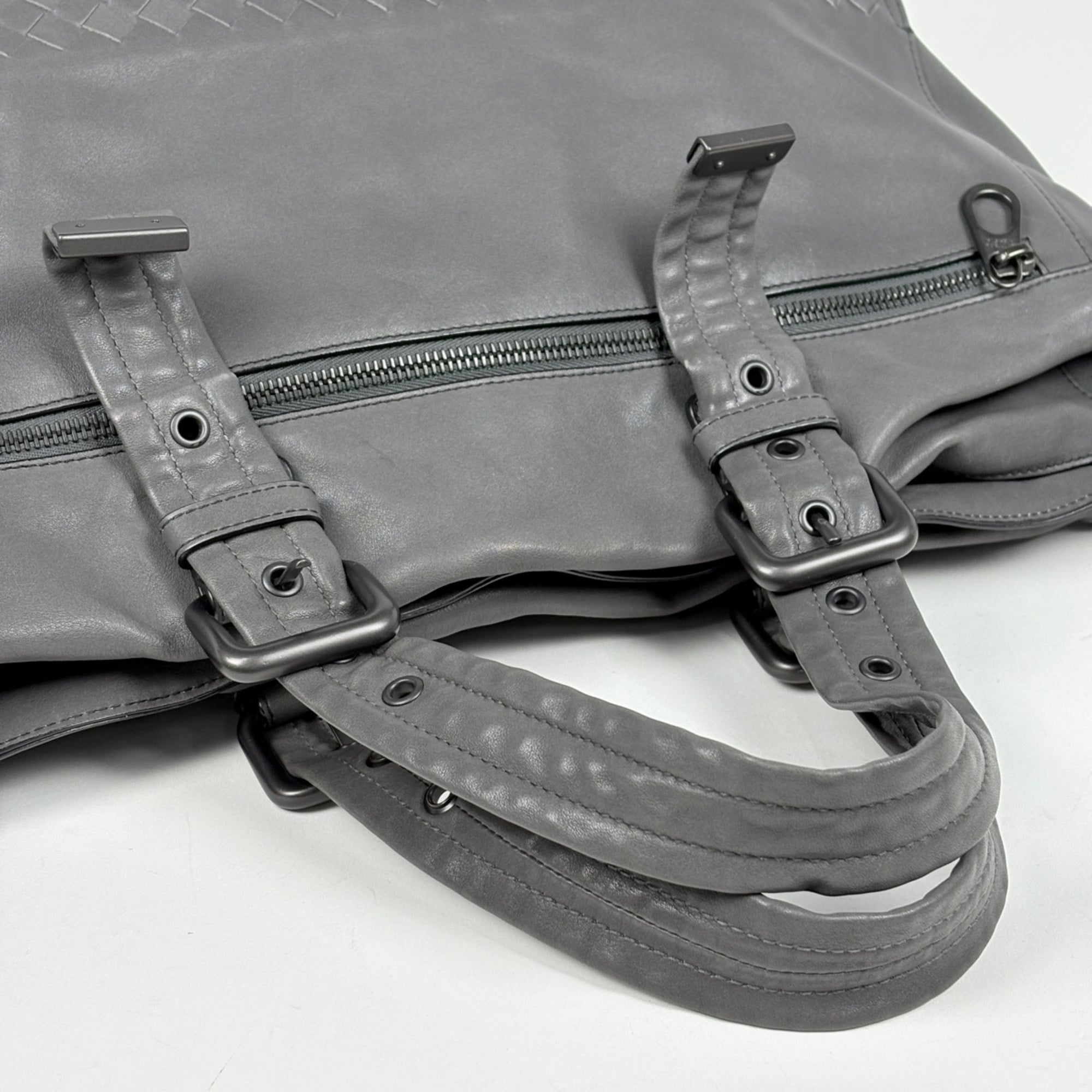 Bottega Veneta Gray Leather Tote Bag (Pre-Owned)