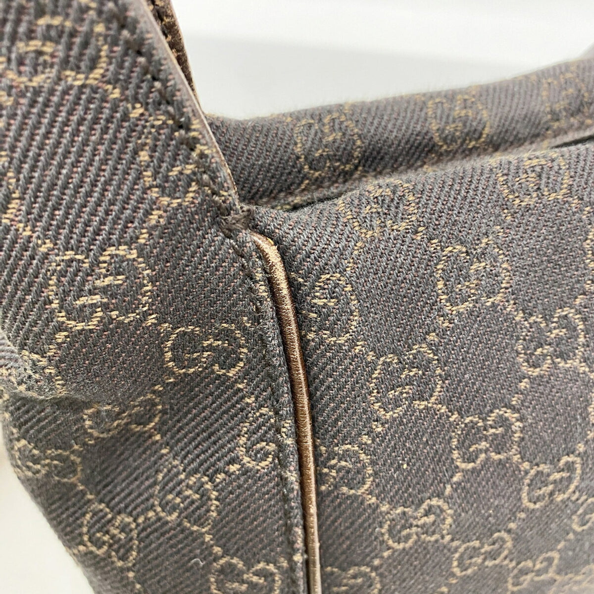 Gucci Brown Denim Handbag (Pre-Owned)