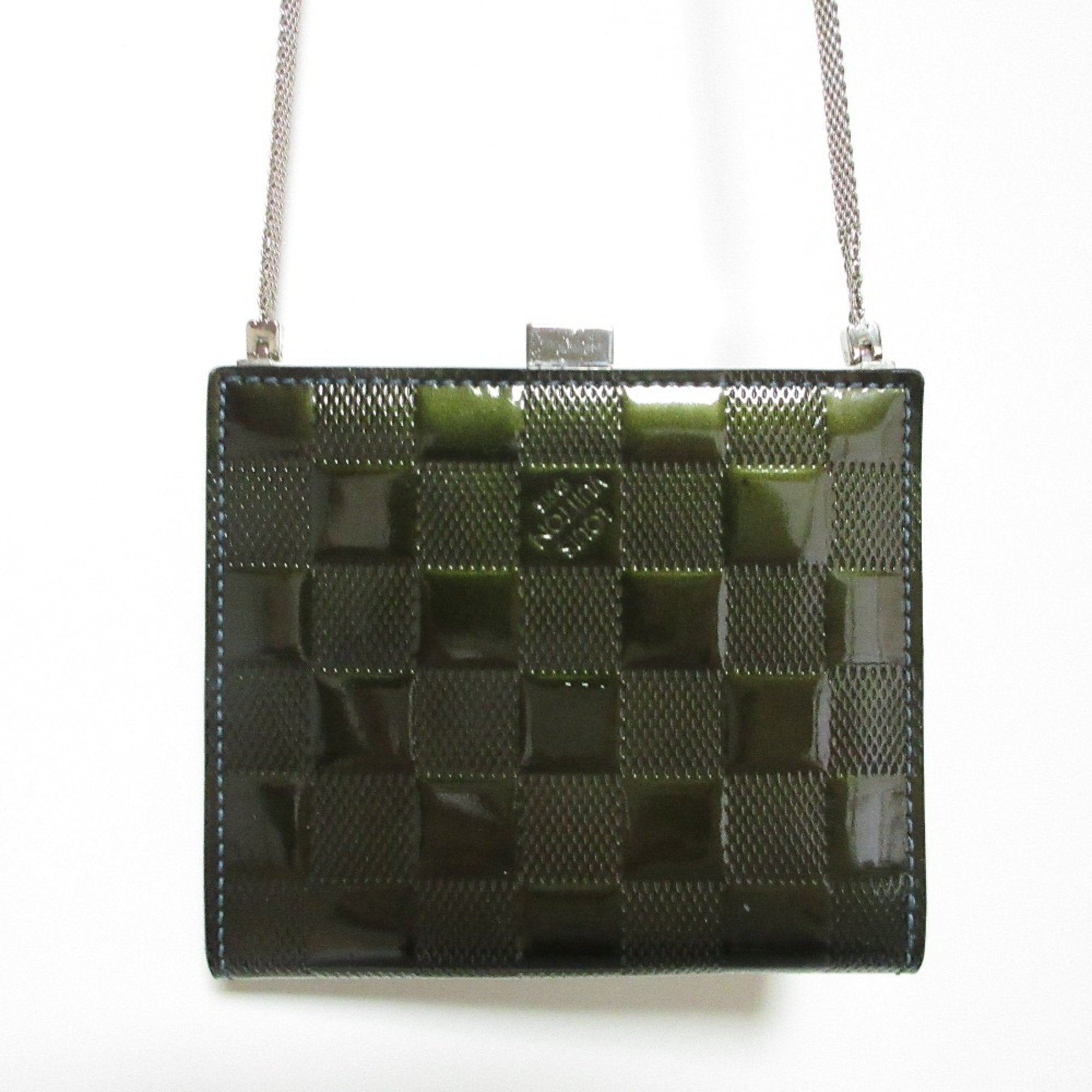 Louis Vuitton Green Damier Vernis Pouch Shoulder Bag (Pre-Owned)