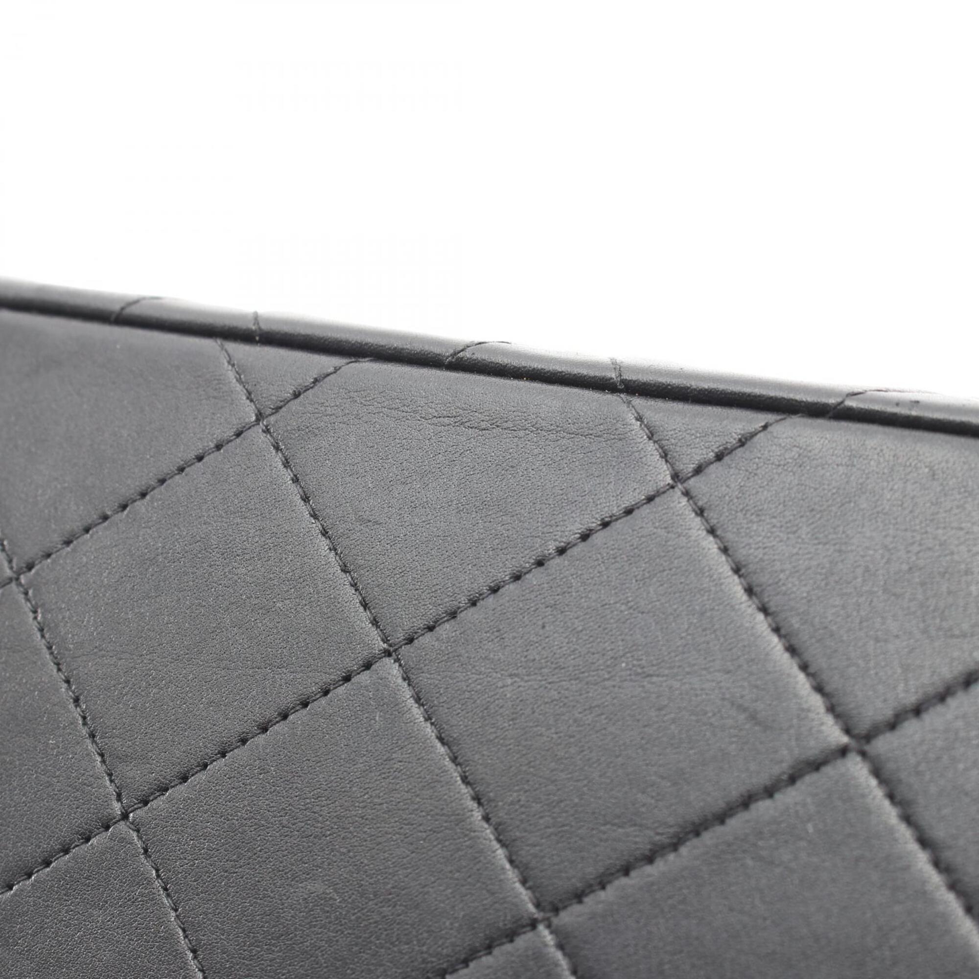 Chanel Black Leather Handbag Shoulder Bag (Pre-Owned)