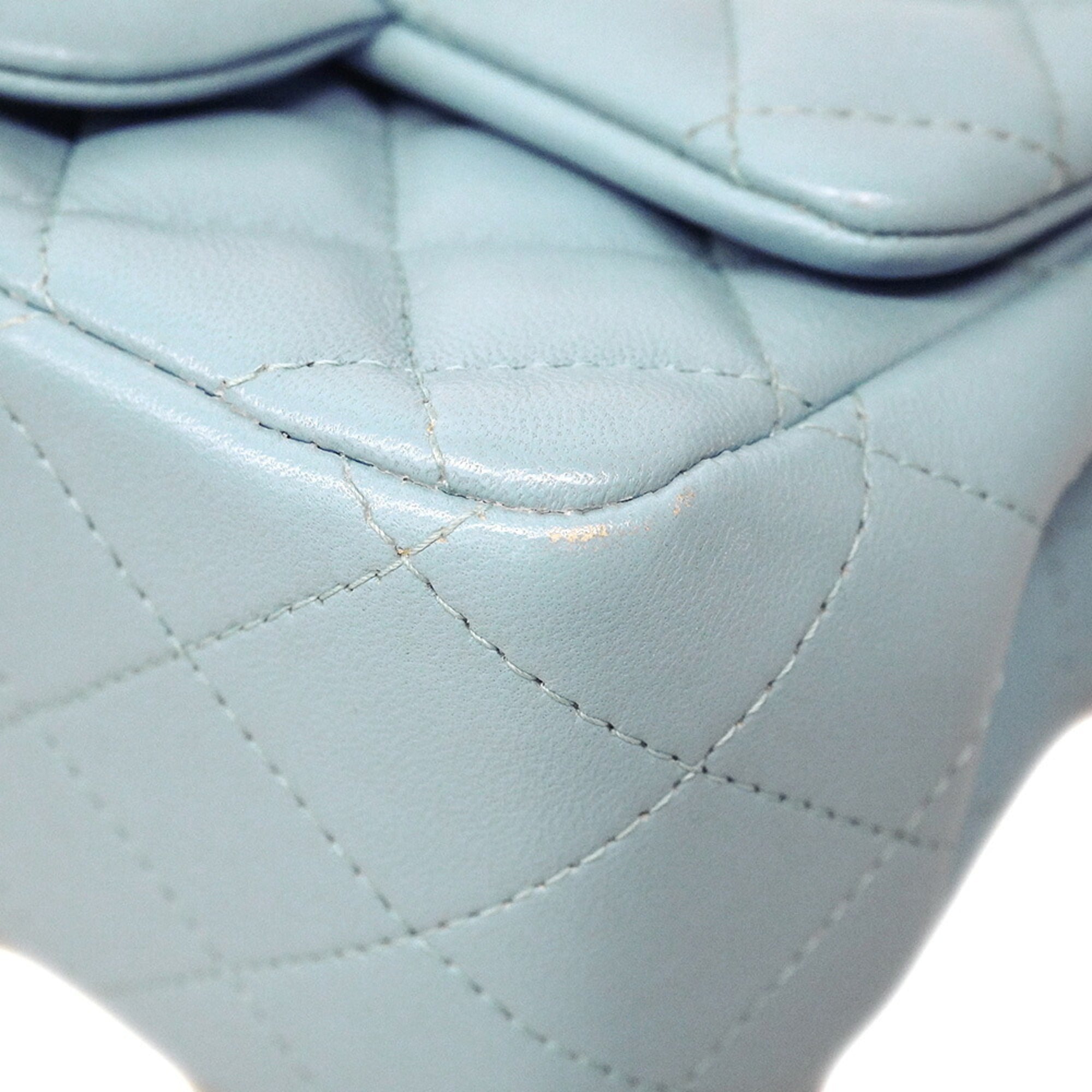 Chanel Light Blue Leather Shoulder Bag (Pre-Owned)