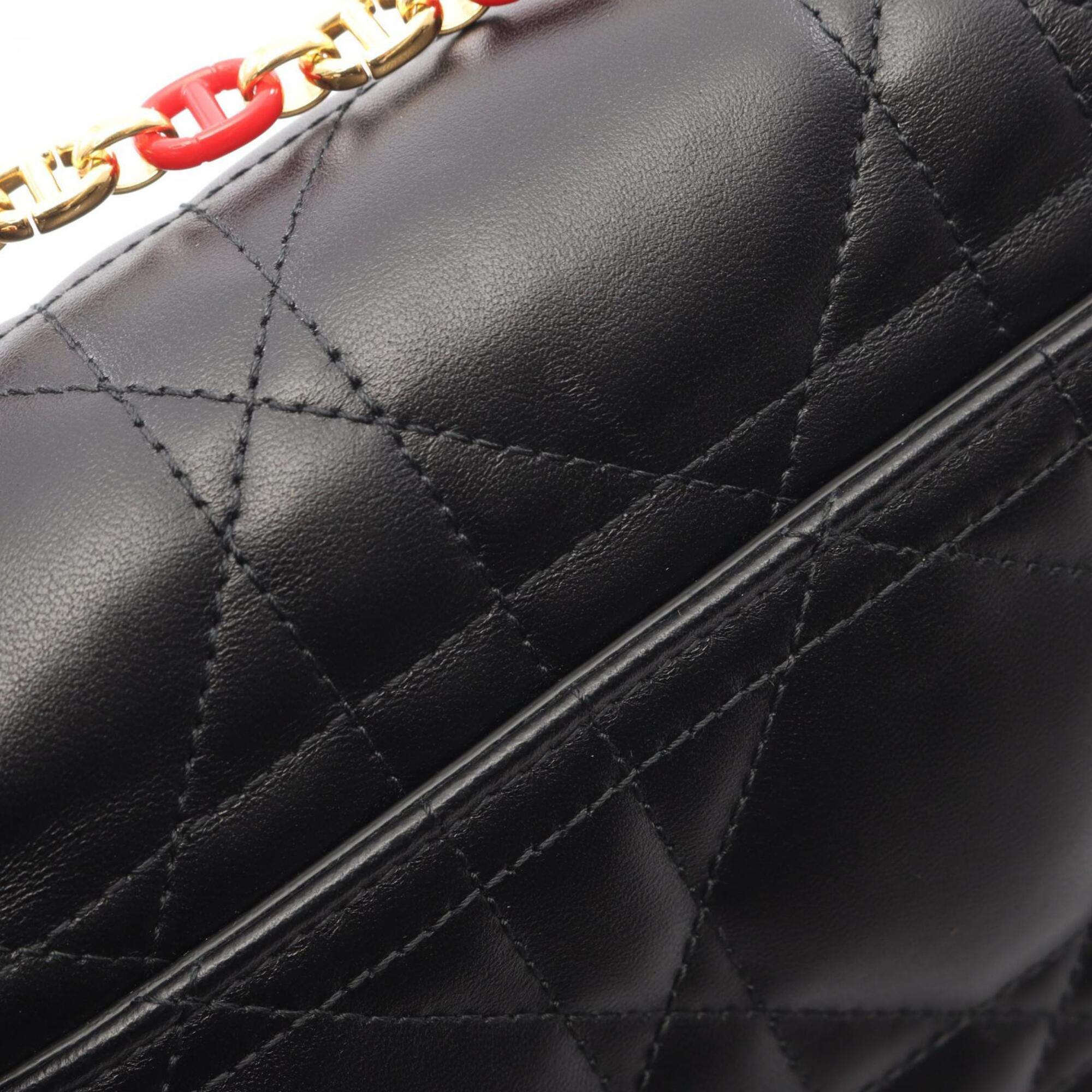 Christian Dior Black Leather Shoulder Bag (Pre-Owned)