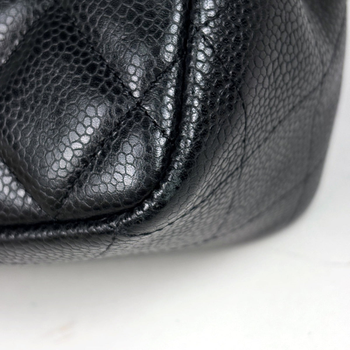 Chanel Matelasse Black Grained Calfskin Shoulder Bag (Pre-Owned)