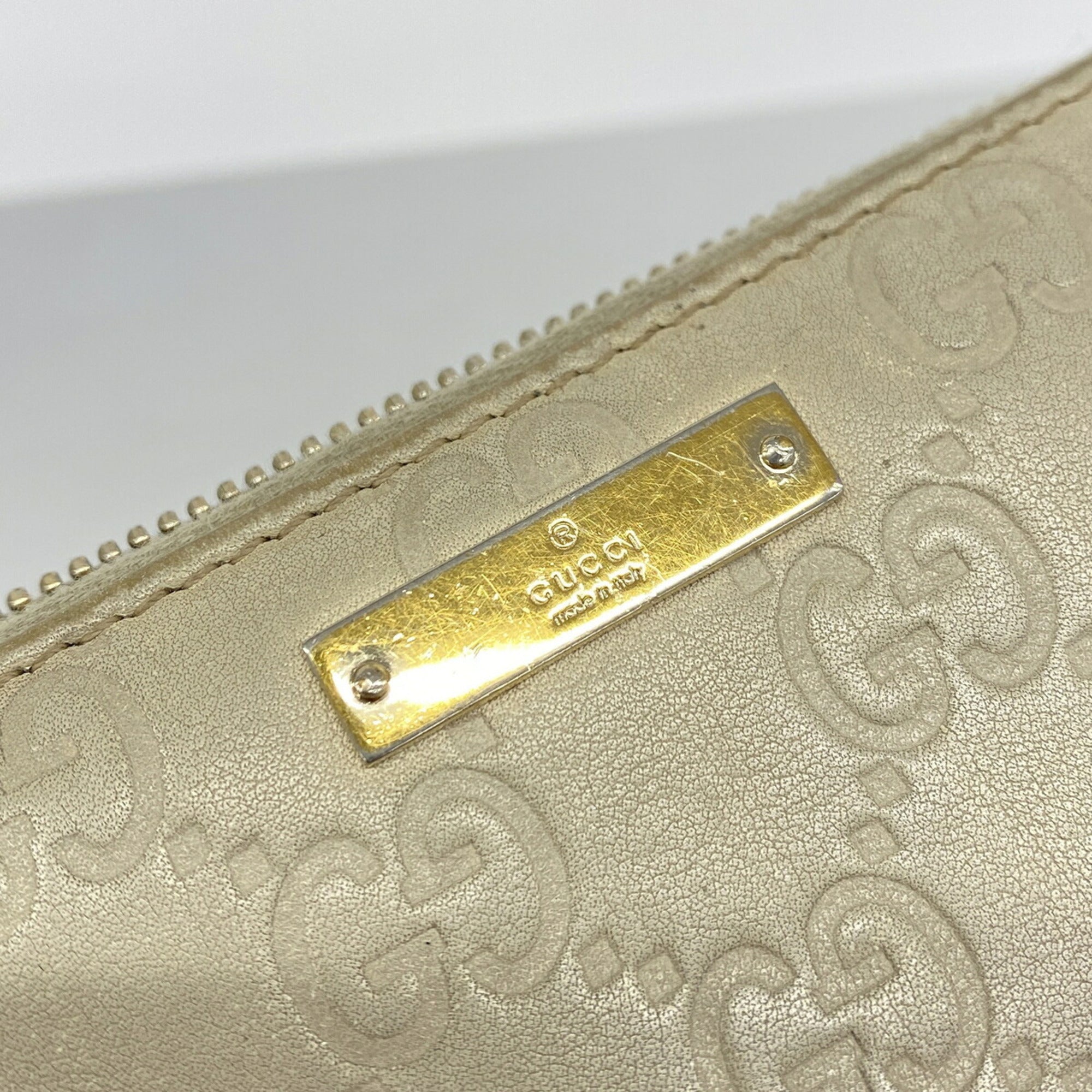 Gucci Beige Leather Long Wallet (Bi-Fold) (Pre-Owned)
