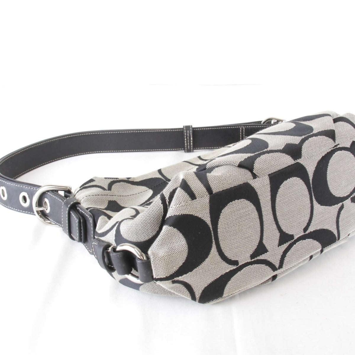 Coach Black Gray Canvas Leather Shoulder Bag (Pre-Owned)