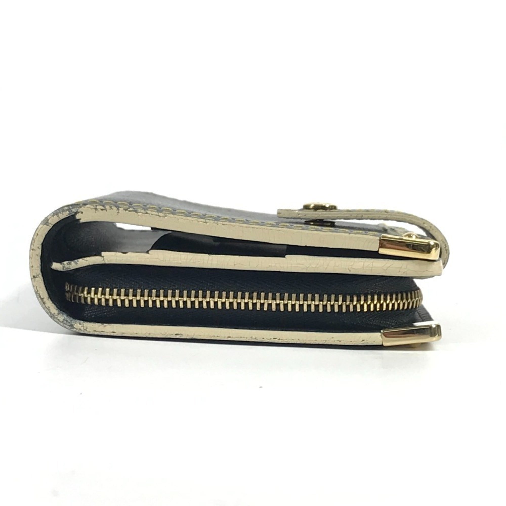 Louis Vuitton Suhali Black Noir Suhali Leather Wallet (Bi-Fold) (Pre-Owned)