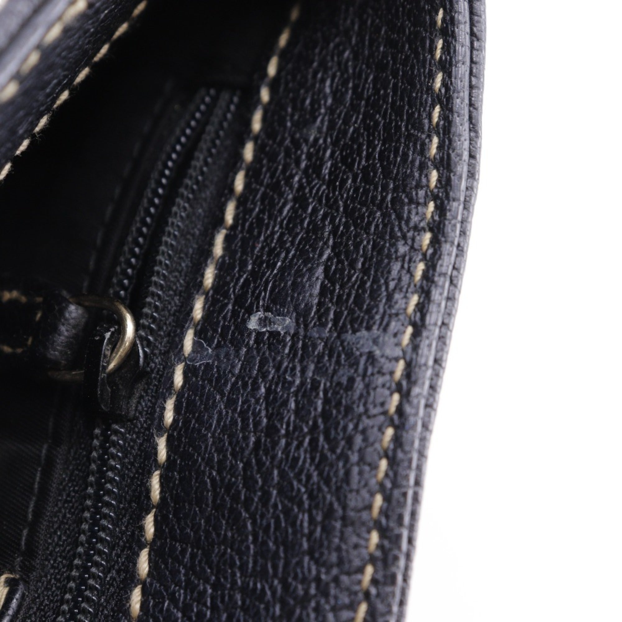 Bvlgari Black Leather Handbag (Pre-Owned)