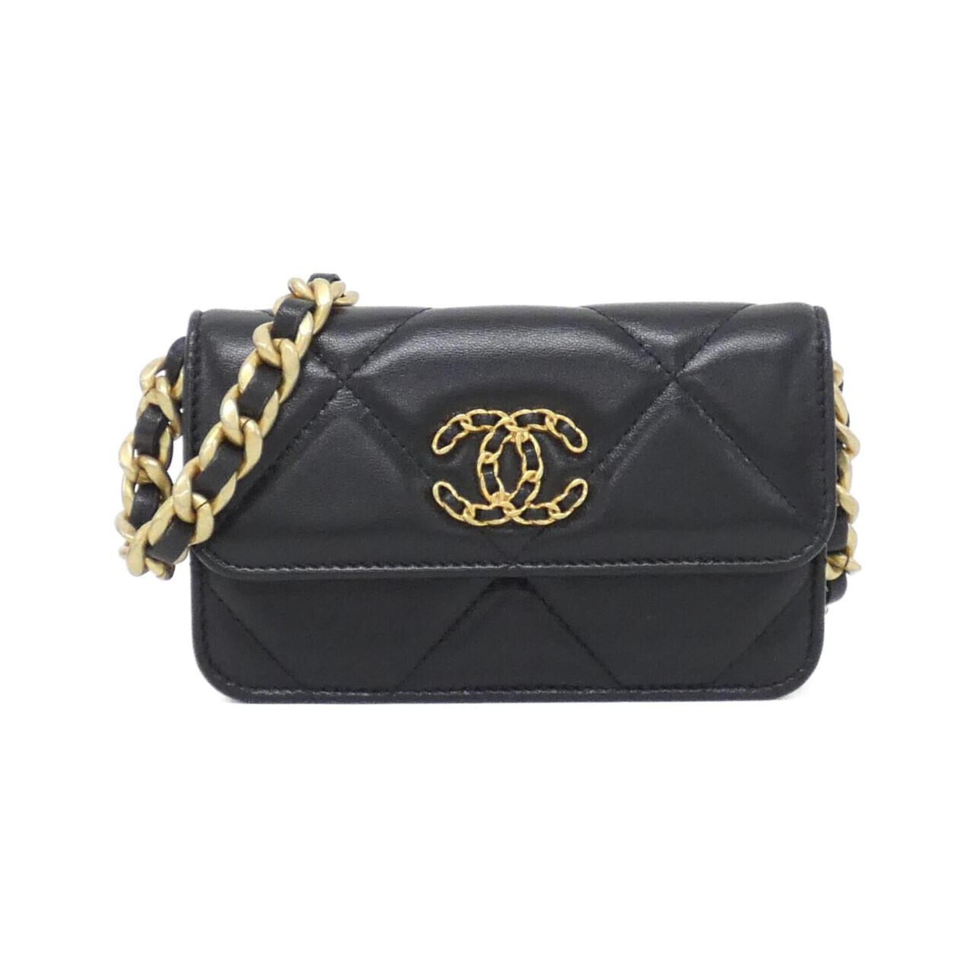 Chanel Black Leather Handbag Shoulder Bag (Pre-Owned)