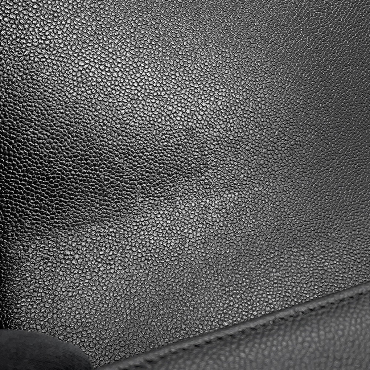 Chanel Black Grained Calfskin Handbag Shoulder Bag (Pre-Owned)