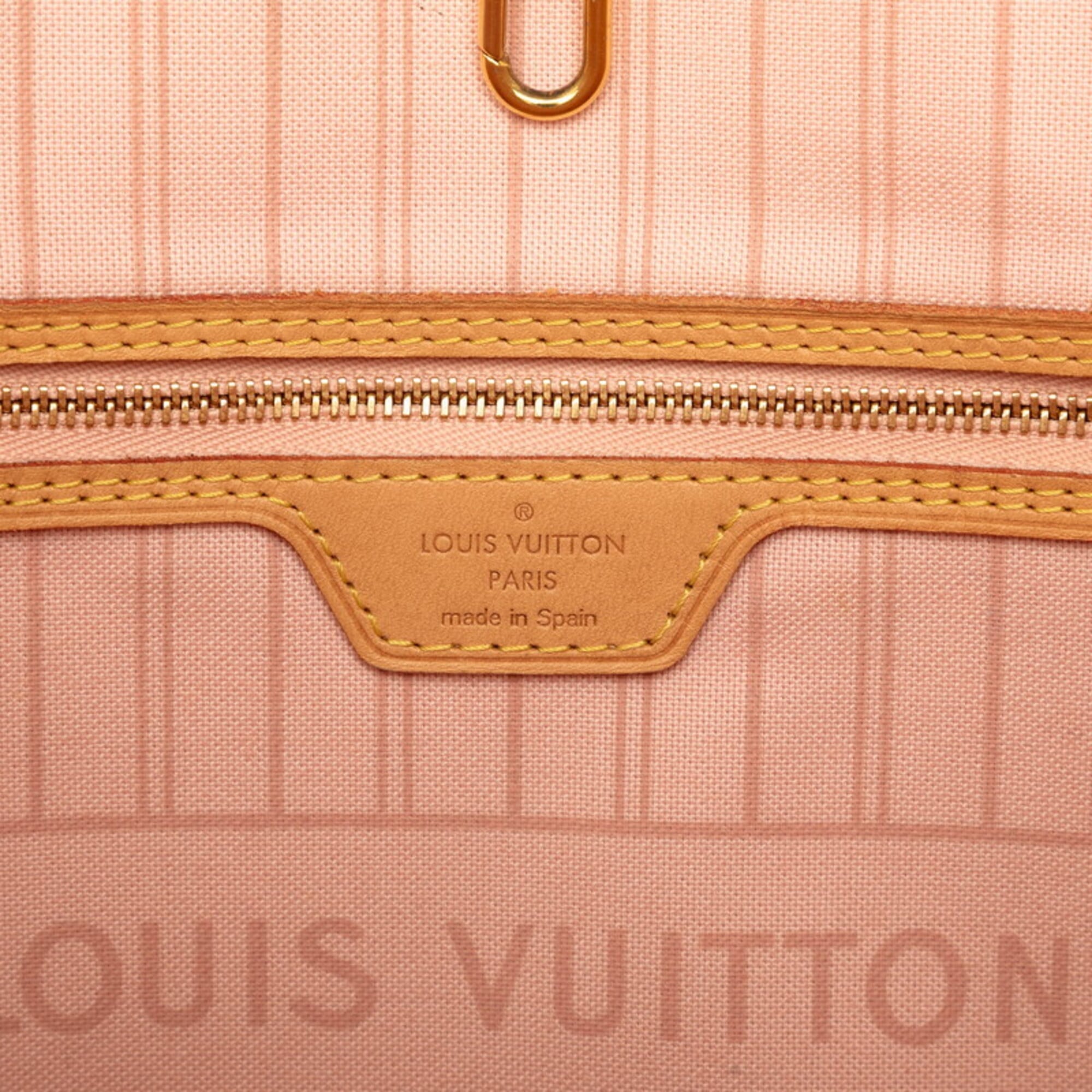 Louis Vuitton Rose Ballerine White Damier Azur Pouch Shoulder Bag Tote Bag (Pre-Owned)