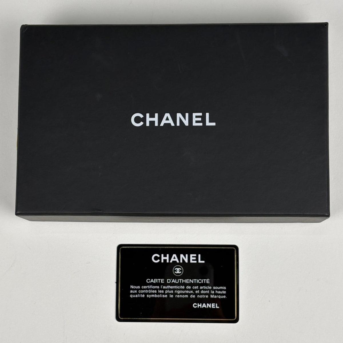 Chanel Black Grained Calfskin Wallet (Tri-Fold) (Pre-Owned)