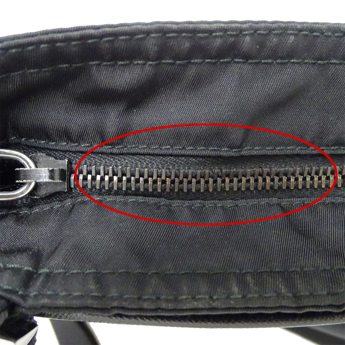 Prada Black Nylon Handbag Shoulder Bag (Pre-Owned)