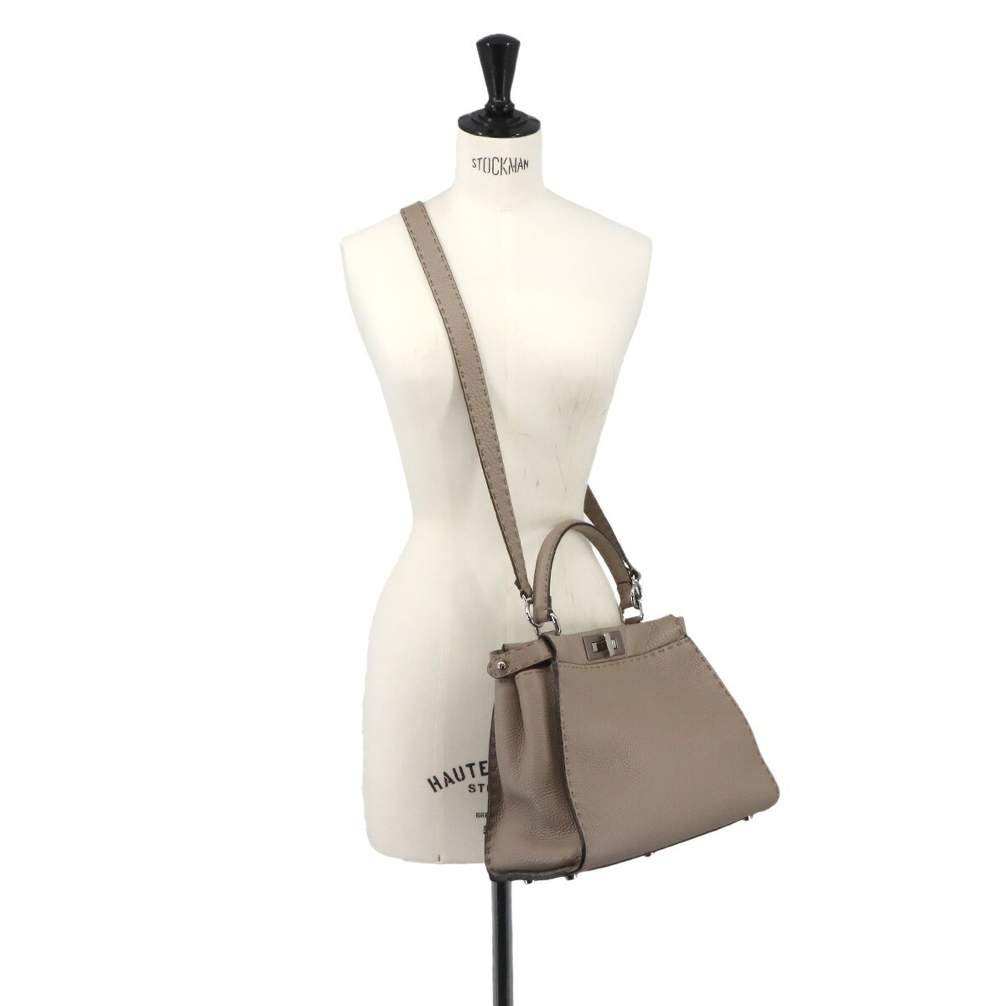 Fendi Selleria Beige Leather Handbag (Pre-Owned)