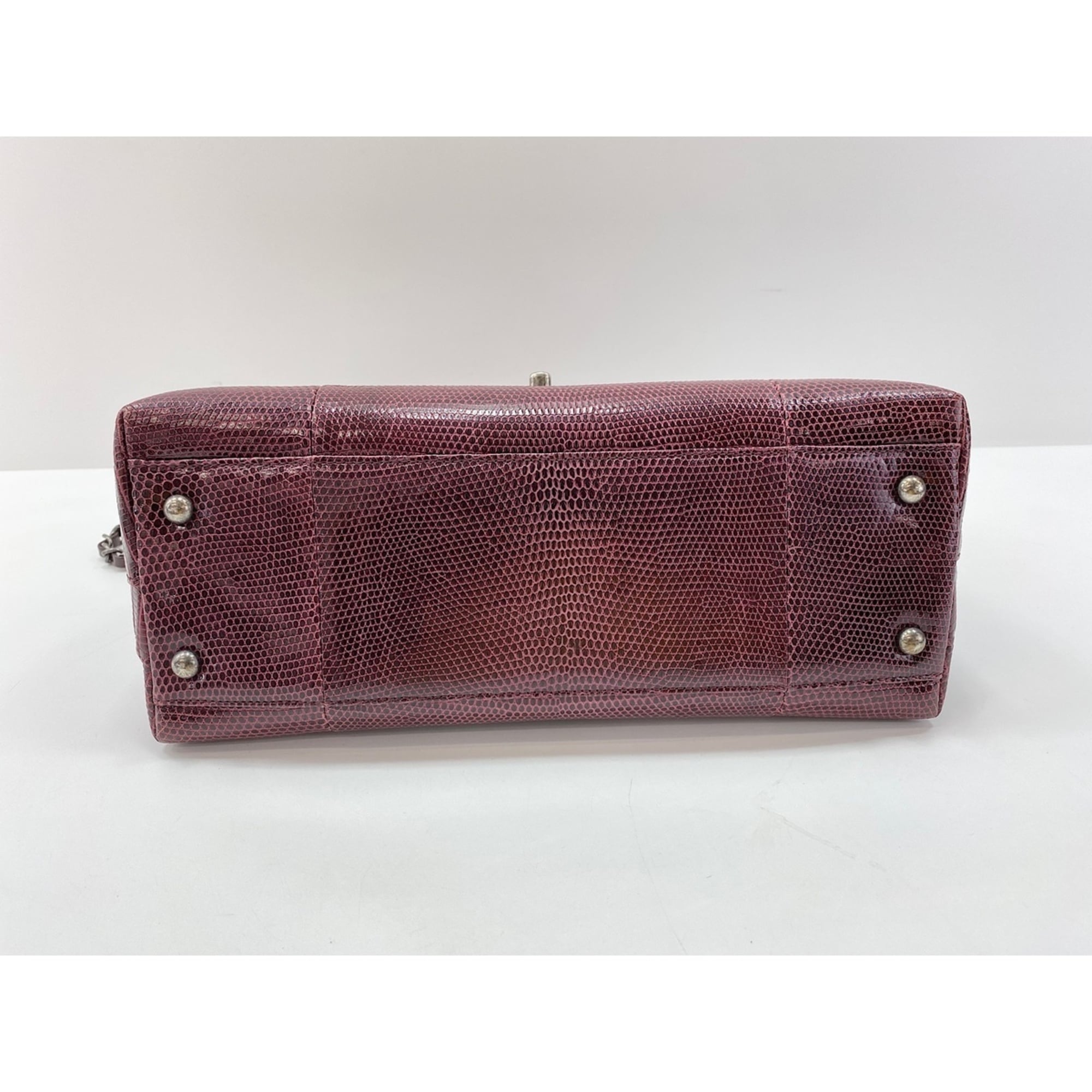 Chanel Red Color Wine Shoulder Bag (Pre-Owned)