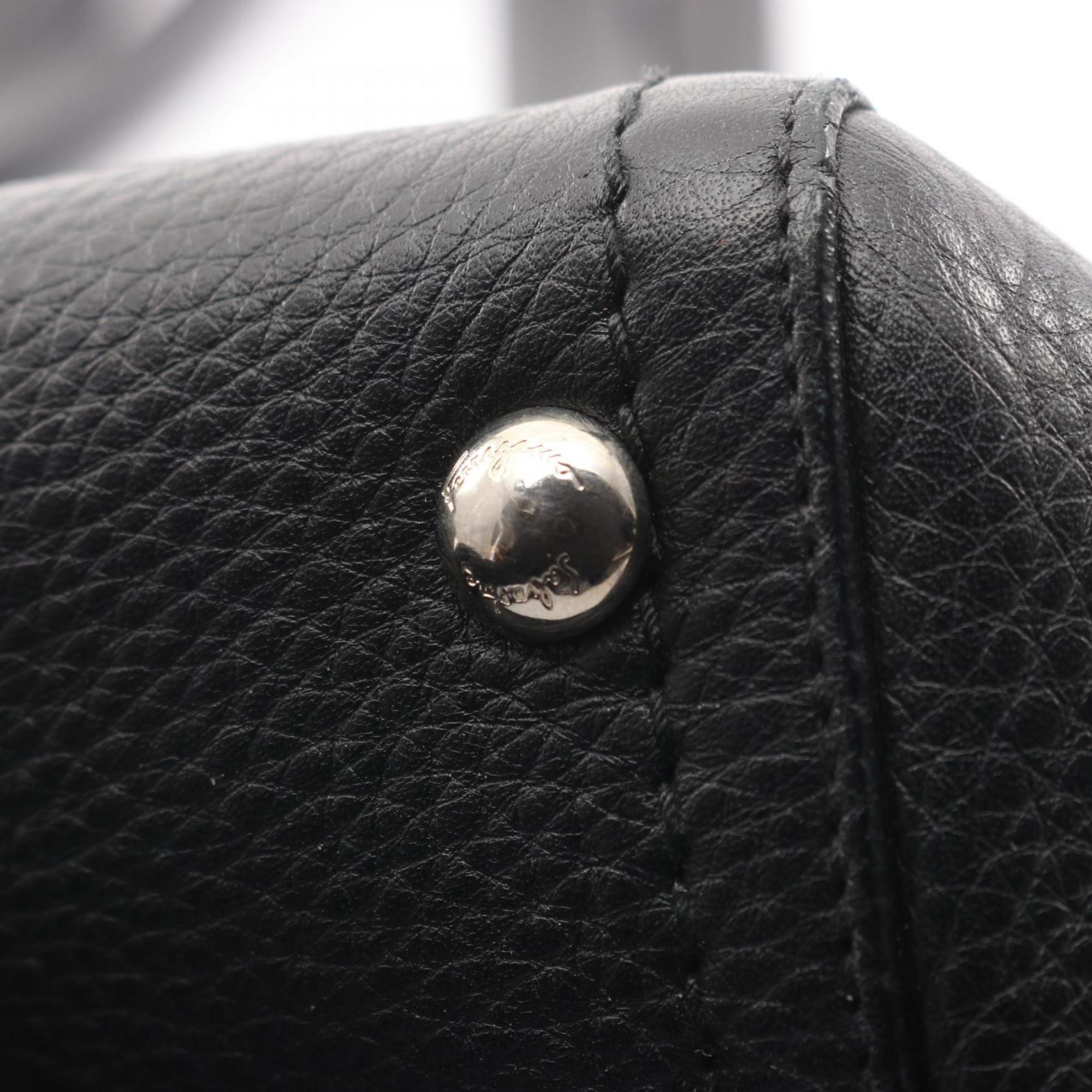 Salvatore Ferragamo Black Leather Handbag (Pre-Owned)