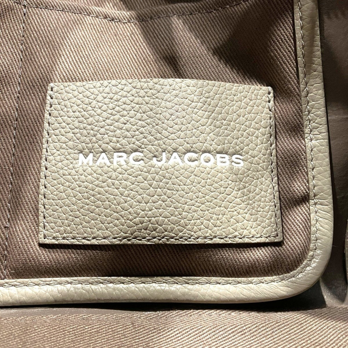 Marc Jacobs Beige Brown Leather Tote Bag (Pre-Owned)