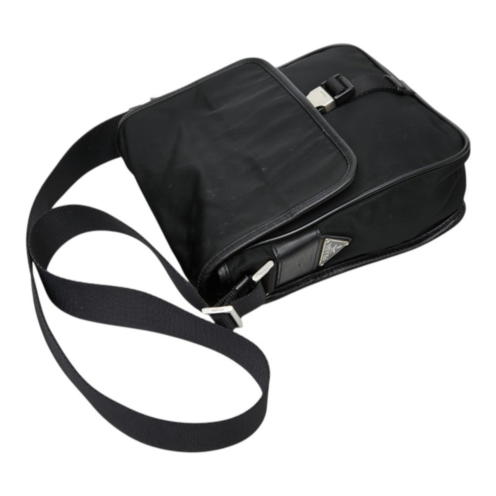 Prada Black Nylon Shoulder Bag (Pre-Owned)