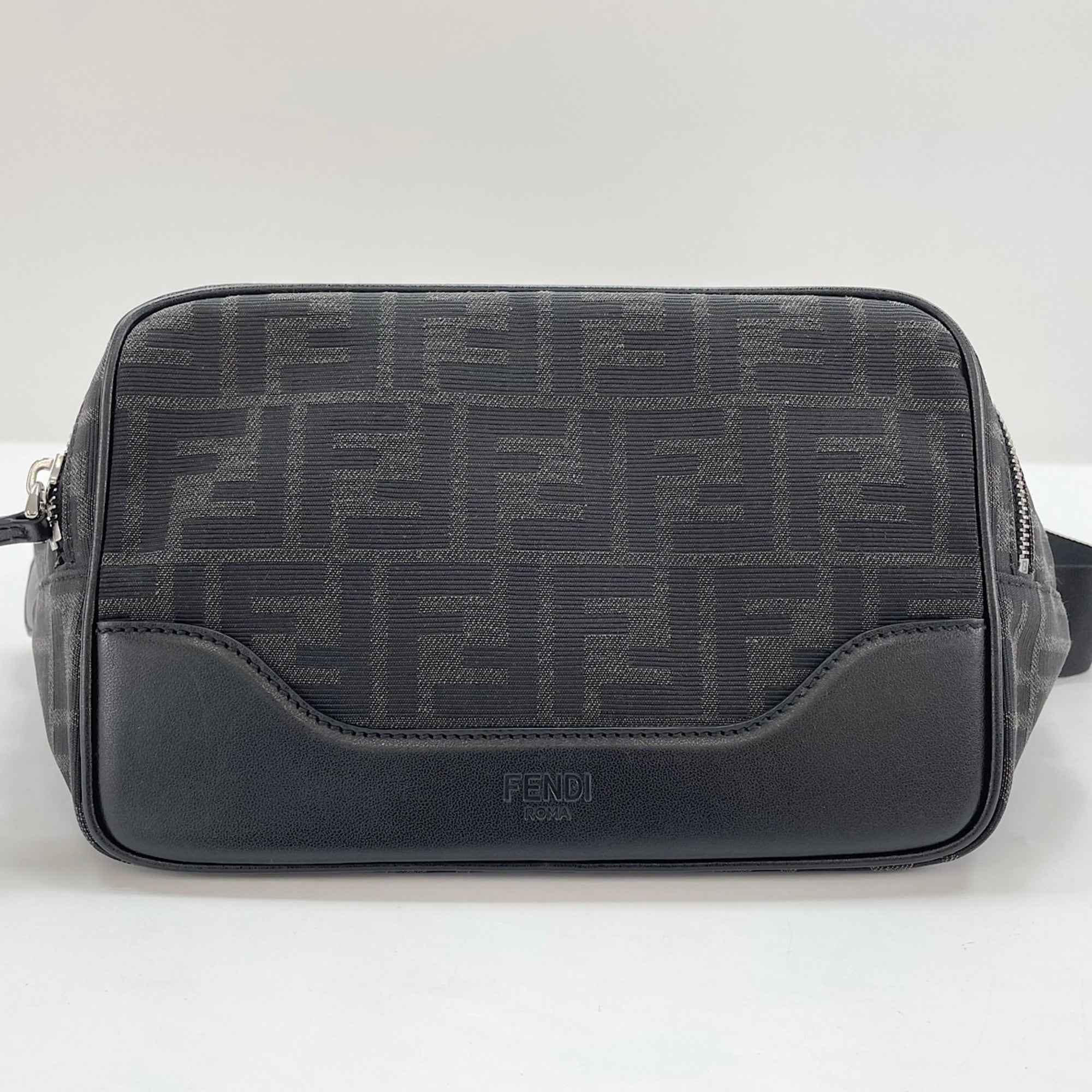 Fendi Black Canvas Shoulder Bag (Pre-Owned)