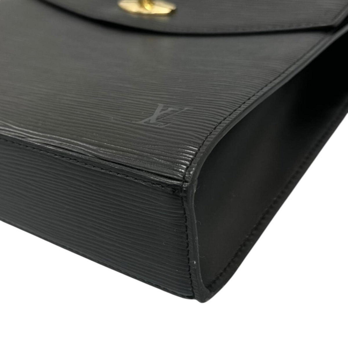 Louis Vuitton Black Epi Leather Handbag (Pre-Owned)