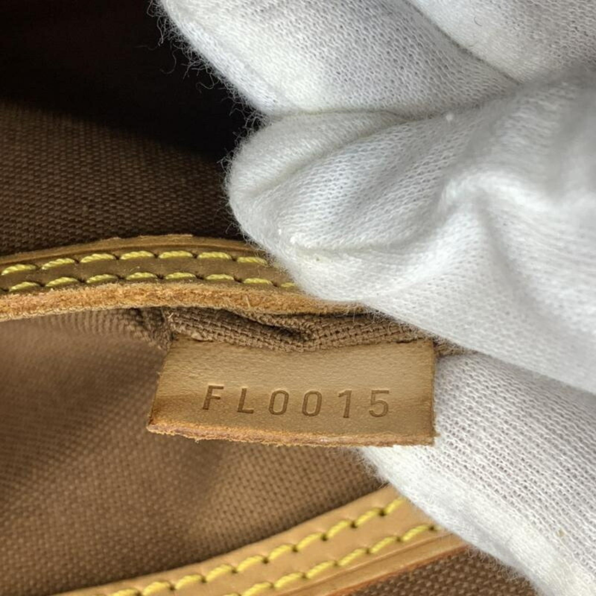 Louis Vuitton Handbag (Pre-Owned)
