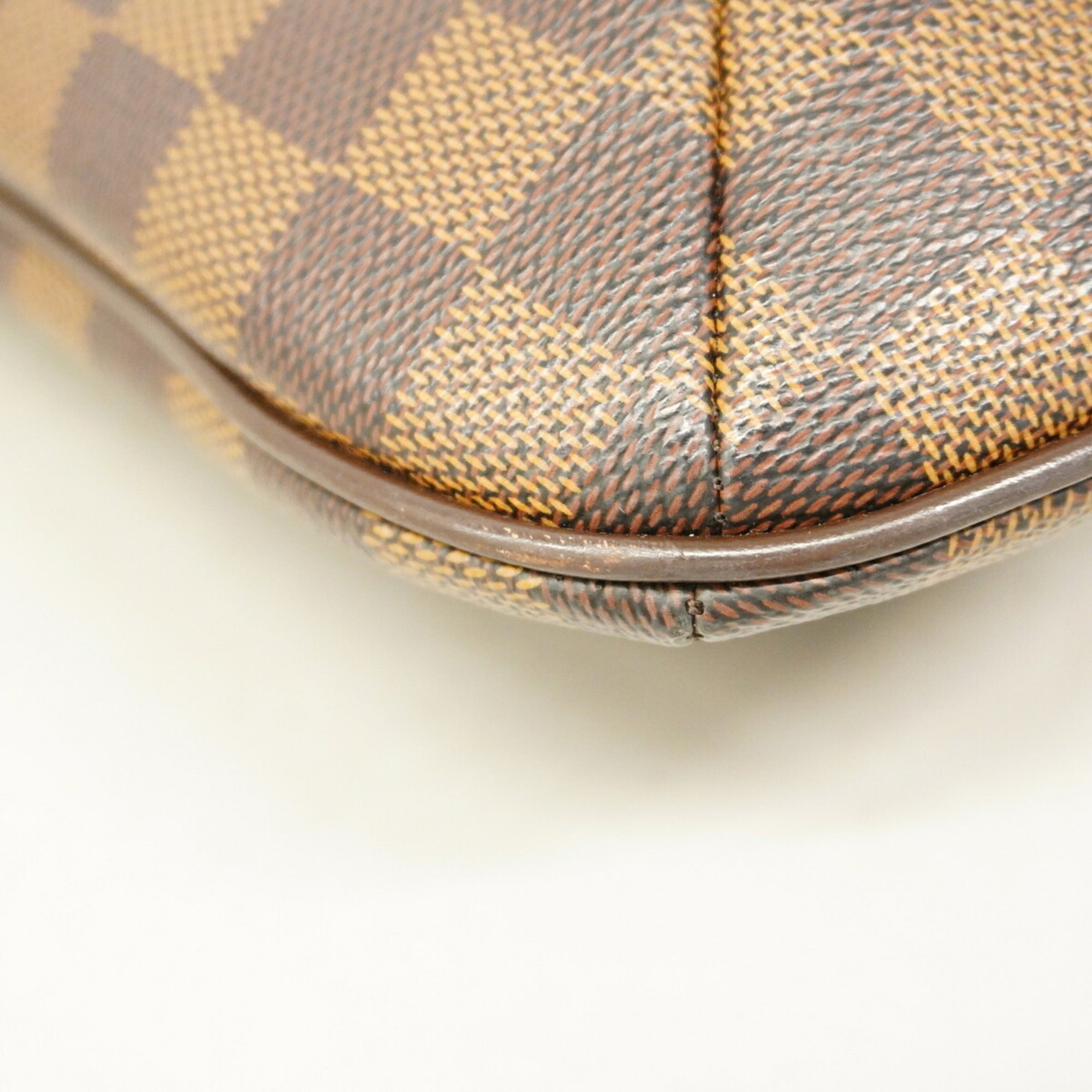 Louis Vuitton Ebene Shoulder Bag (Pre-Owned)
