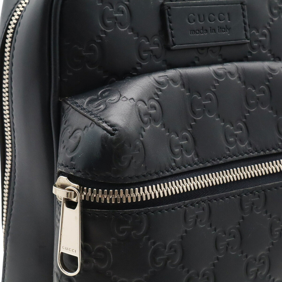 Gucci Guccissima Navy Leather Shoulder Bag Sling Bag (Pre-Owned)