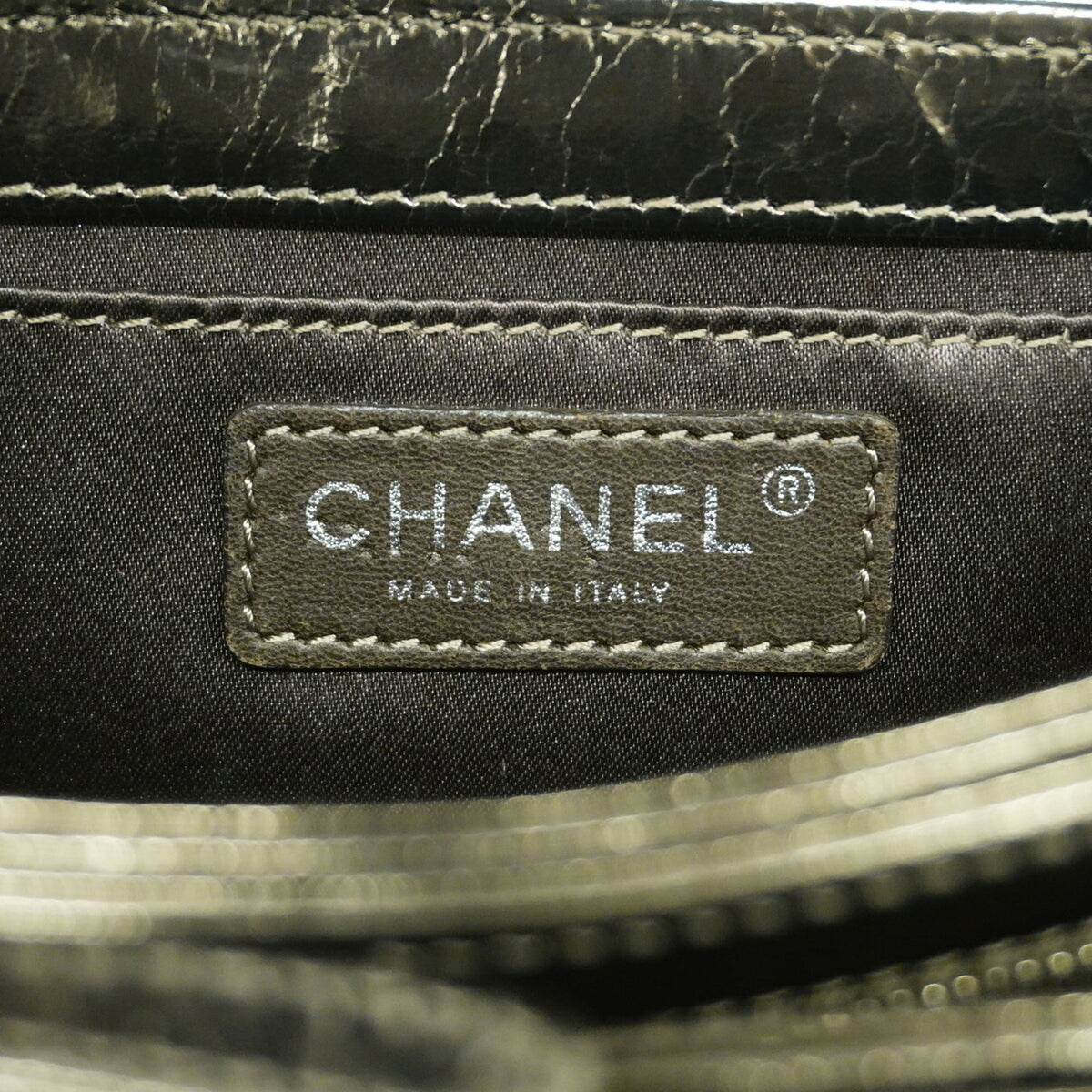 Chanel Champagne Gold Leather Shoulder Bag (Pre-Owned)