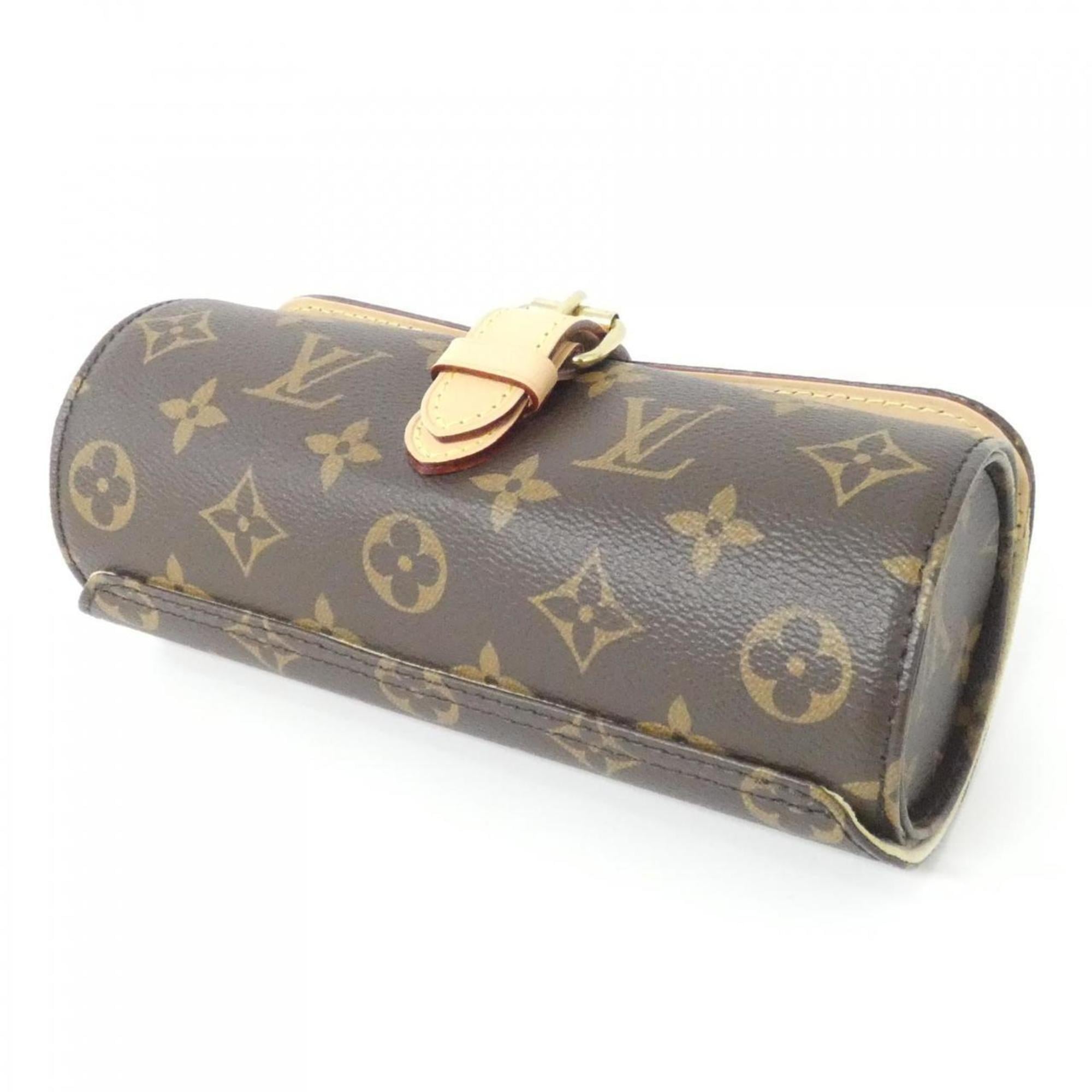 Louis Vuitton Brown Coated Canvas Pouch (Pre-Owned)