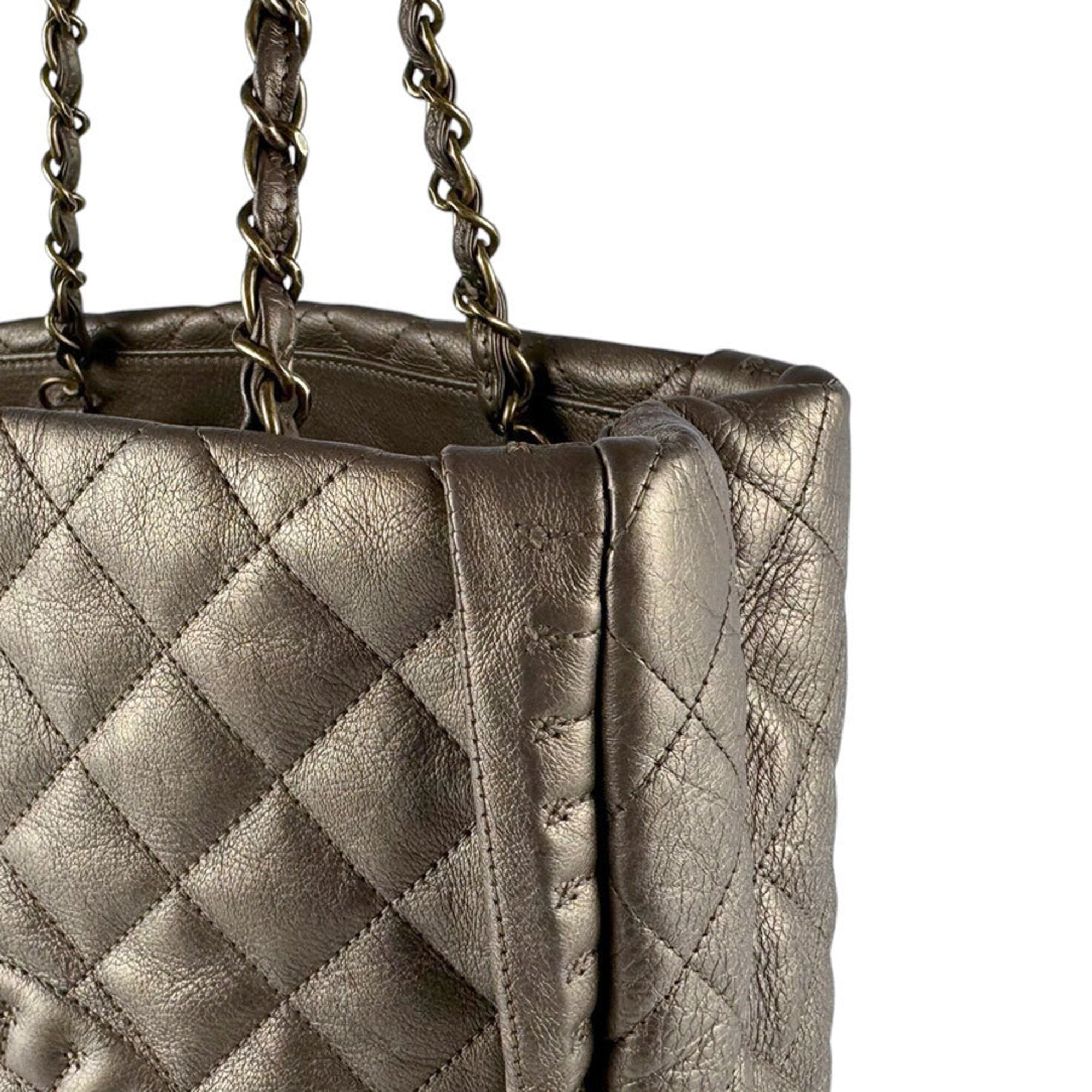 Chanel Gold Khaki Metallic Leather Shoulder Bag (Pre-Owned)