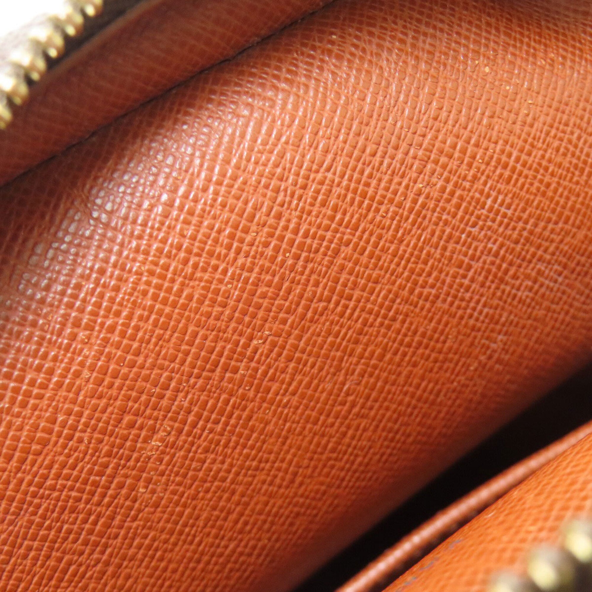 Louis Vuitton Monogram Monogram Shoulder Bag (Pre-Owned)