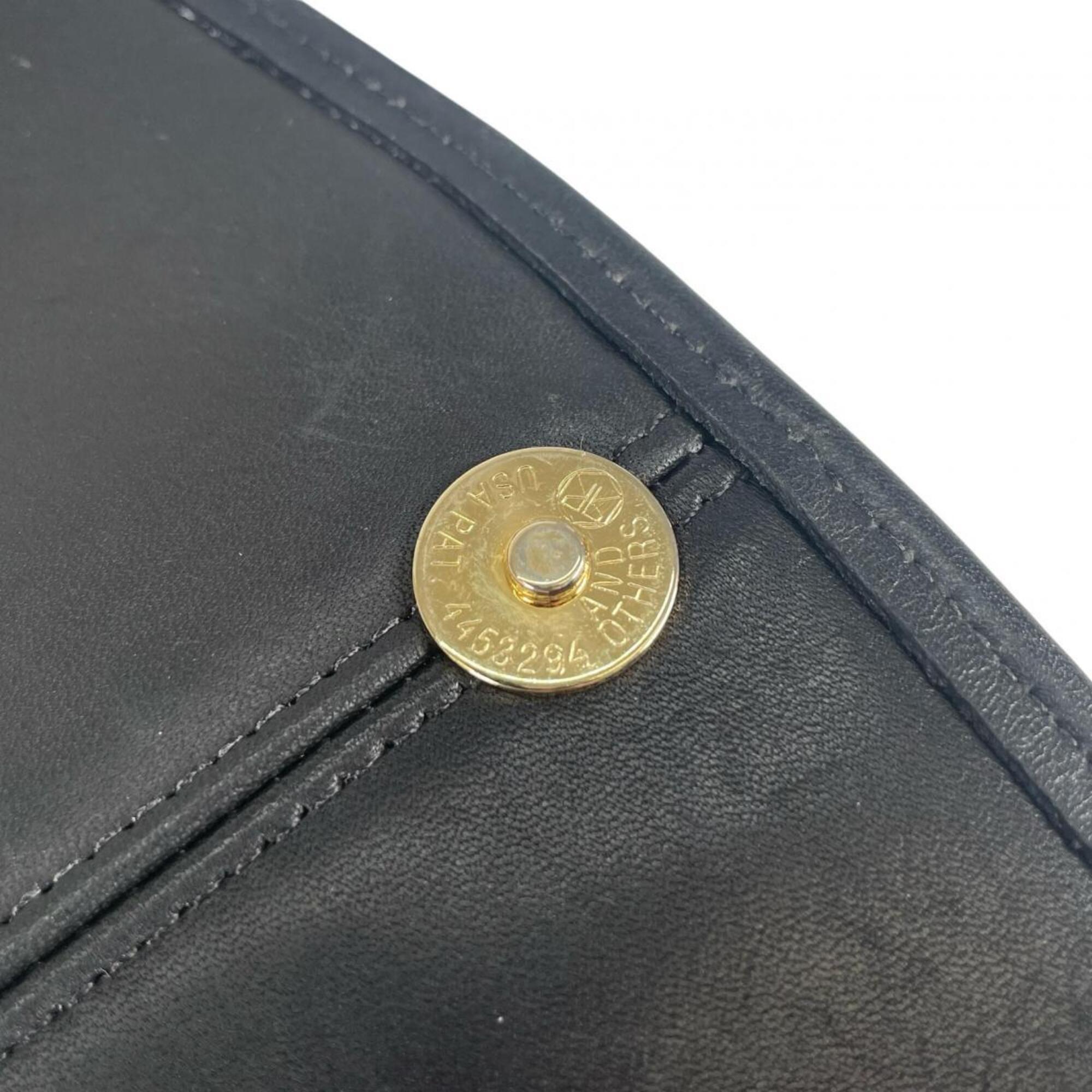 Coach Black Leather Shoulder Bag (Pre-Owned)