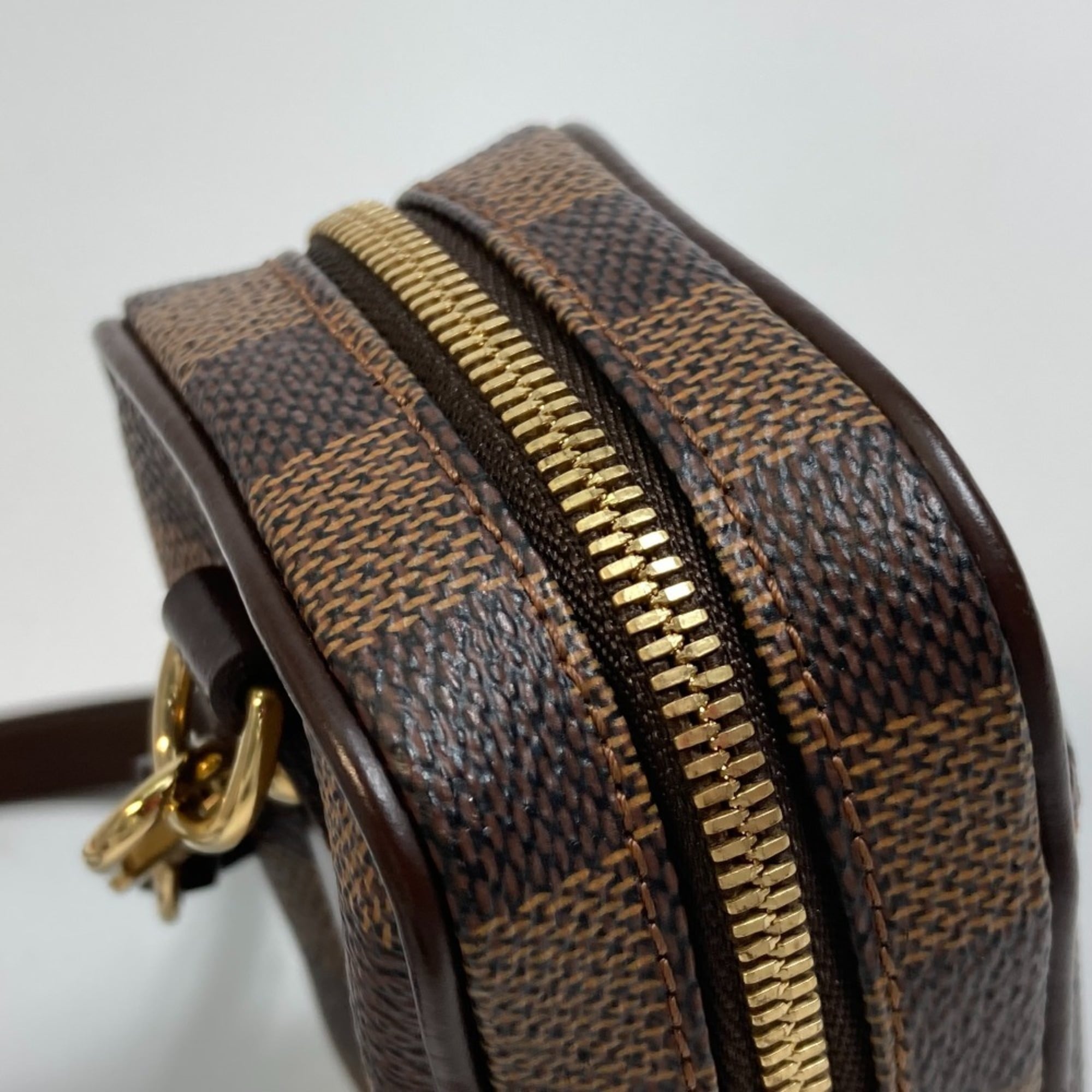 Louis Vuitton Damier Brown Ebene Damier Canvas Shoulder Bag (Pre-Owned)