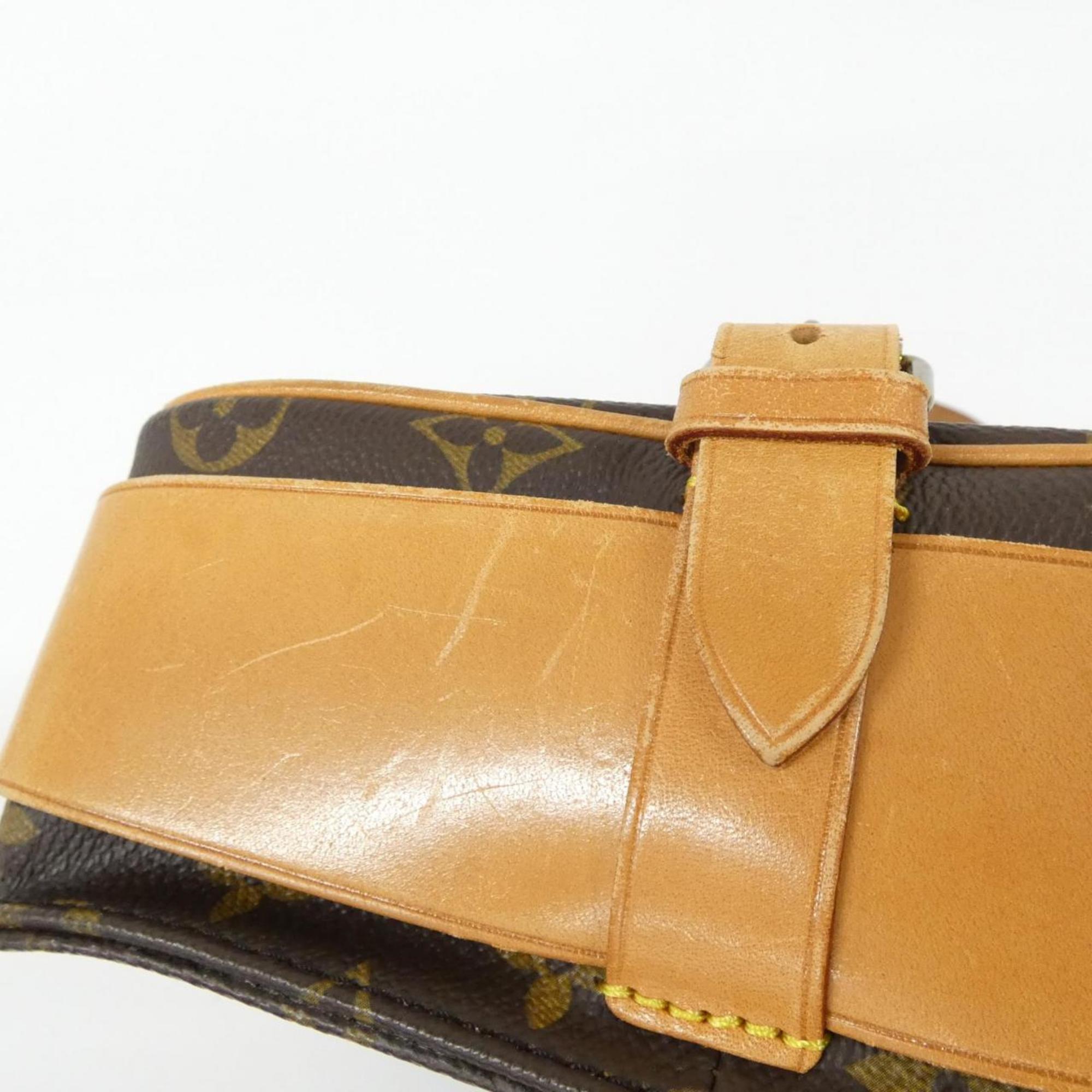 Louis Vuitton Brown Coated Canvas Shoulder Bag (Pre-Owned)