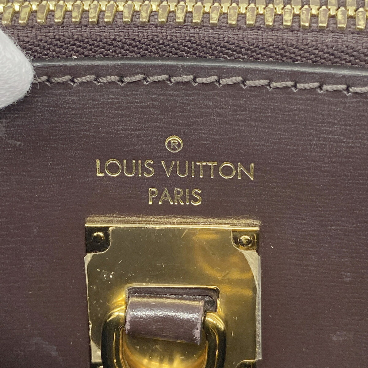 Louis Vuitton Beige Handbag (Pre-Owned)