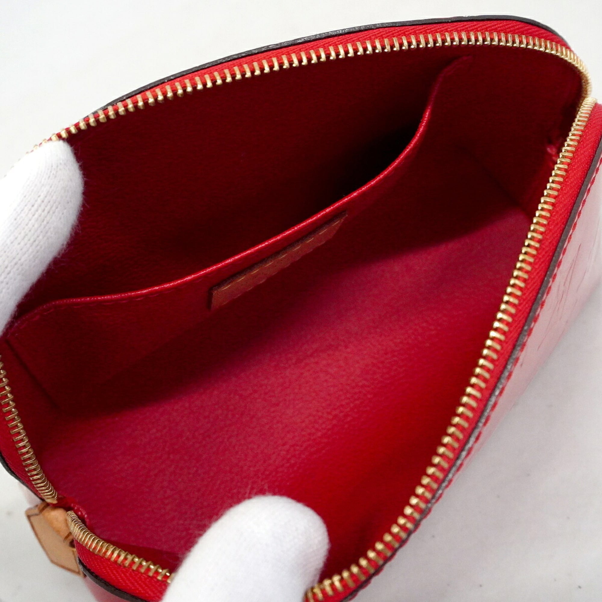 Louis Vuitton Cerise Pouch (Pre-Owned)