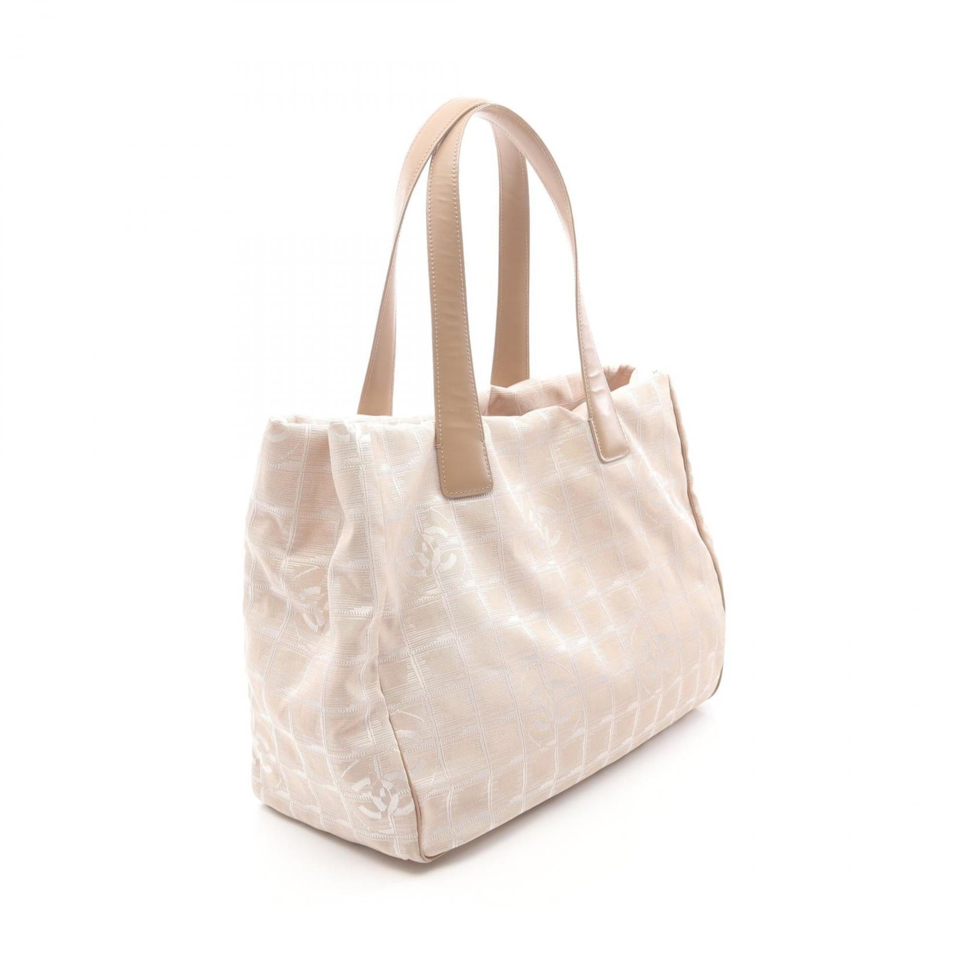 Chanel Pink New Travel Line Tote Bag (Pre-Owned)